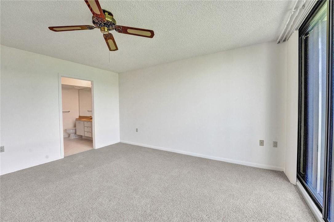 WHITEHALL - Residential