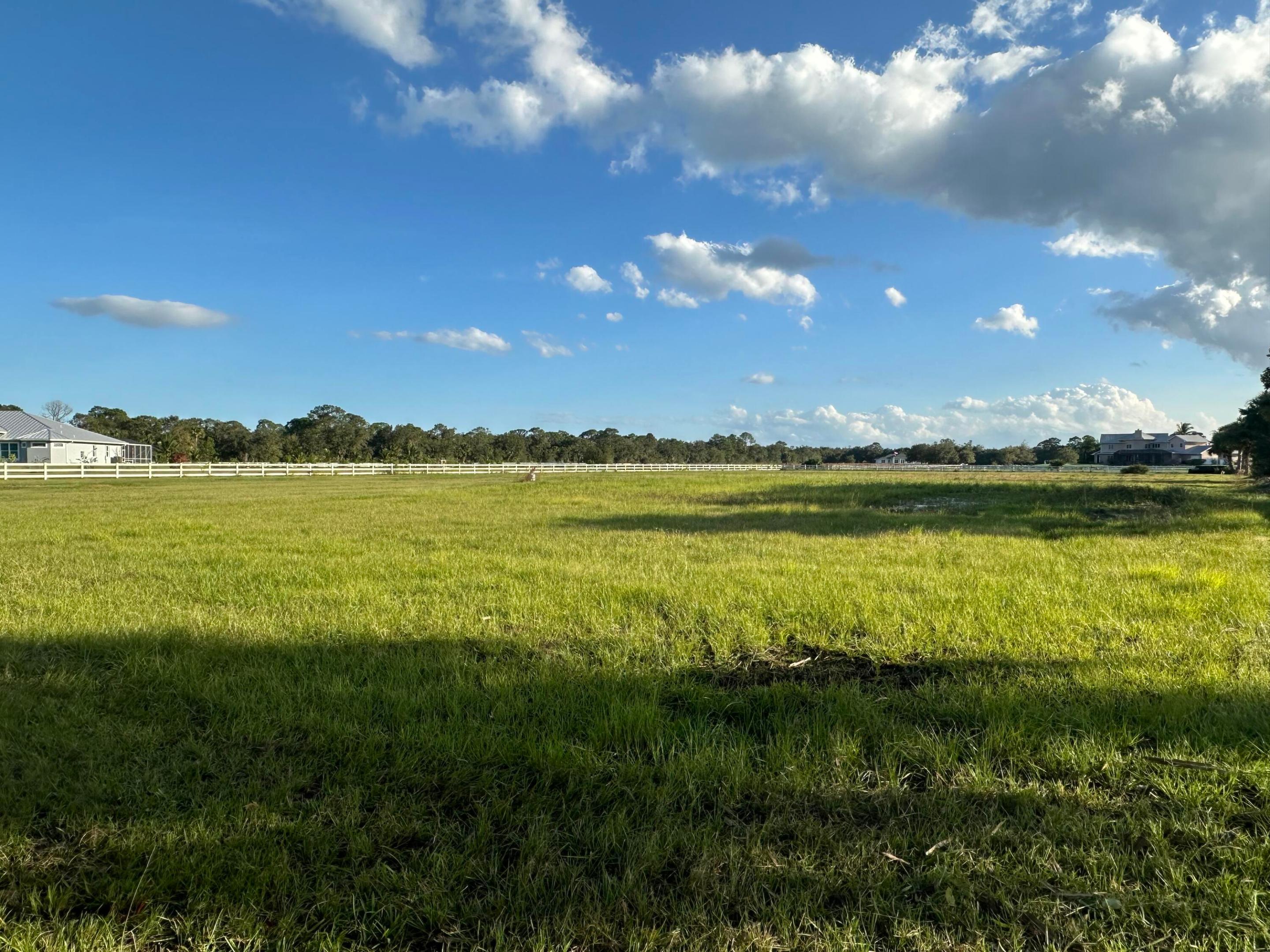 CARLTON COUNTY ESTATES - Land