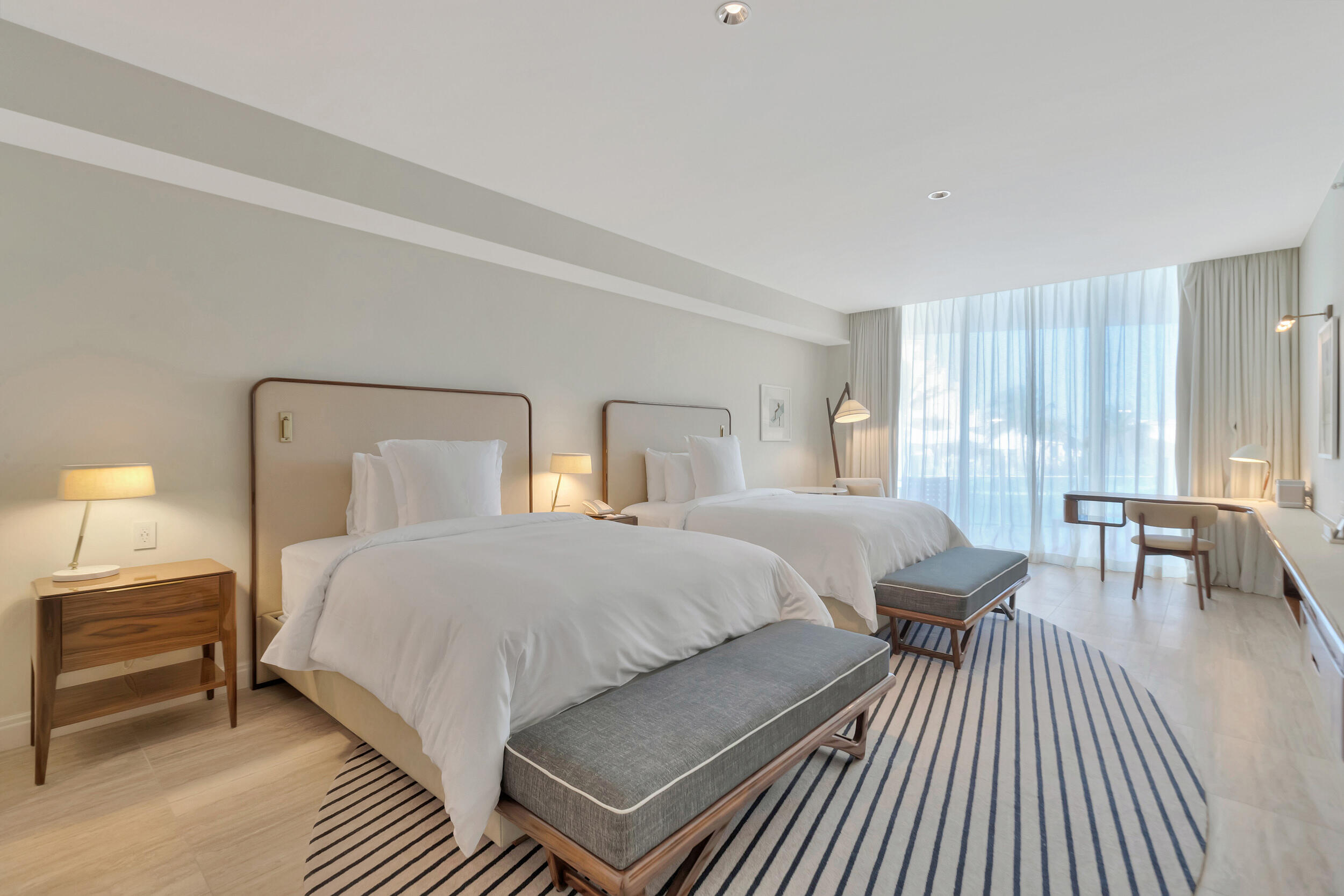 Four Seasons - Residential