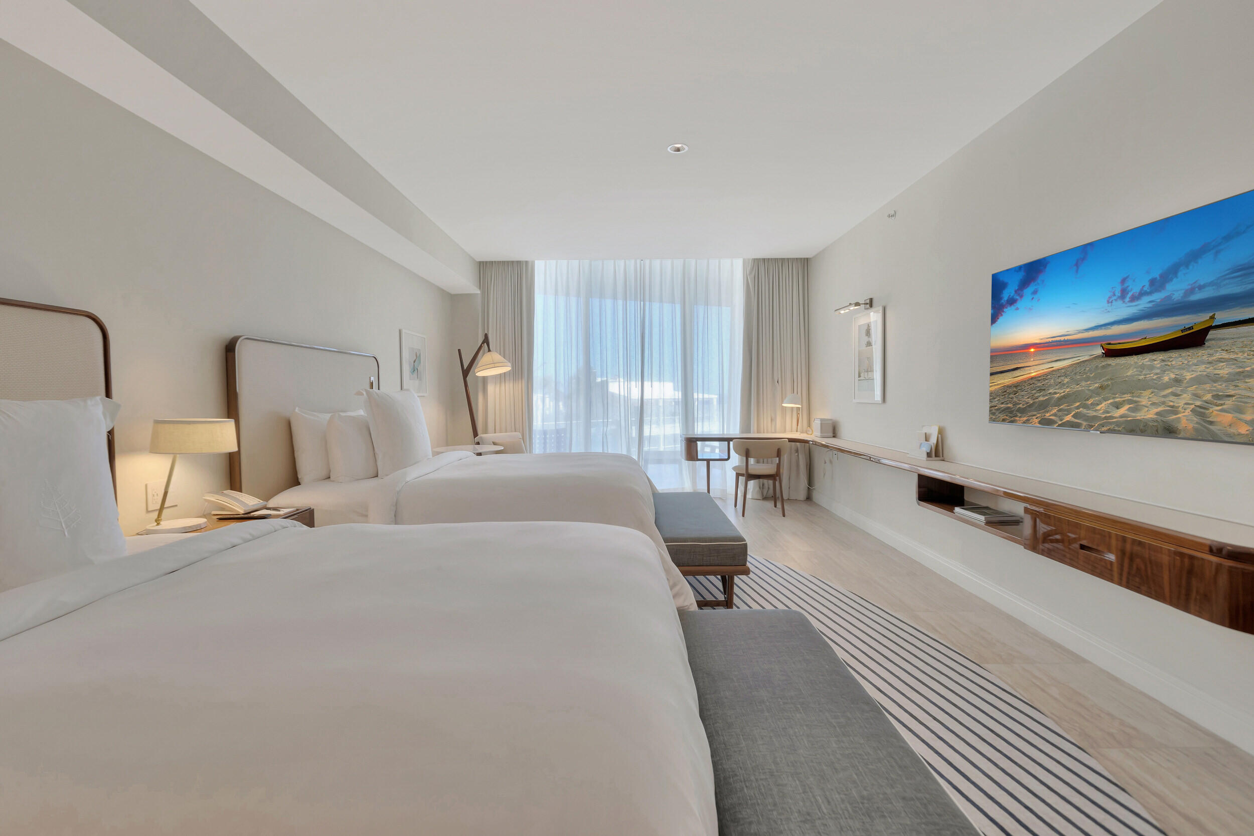 Four Seasons - Residential