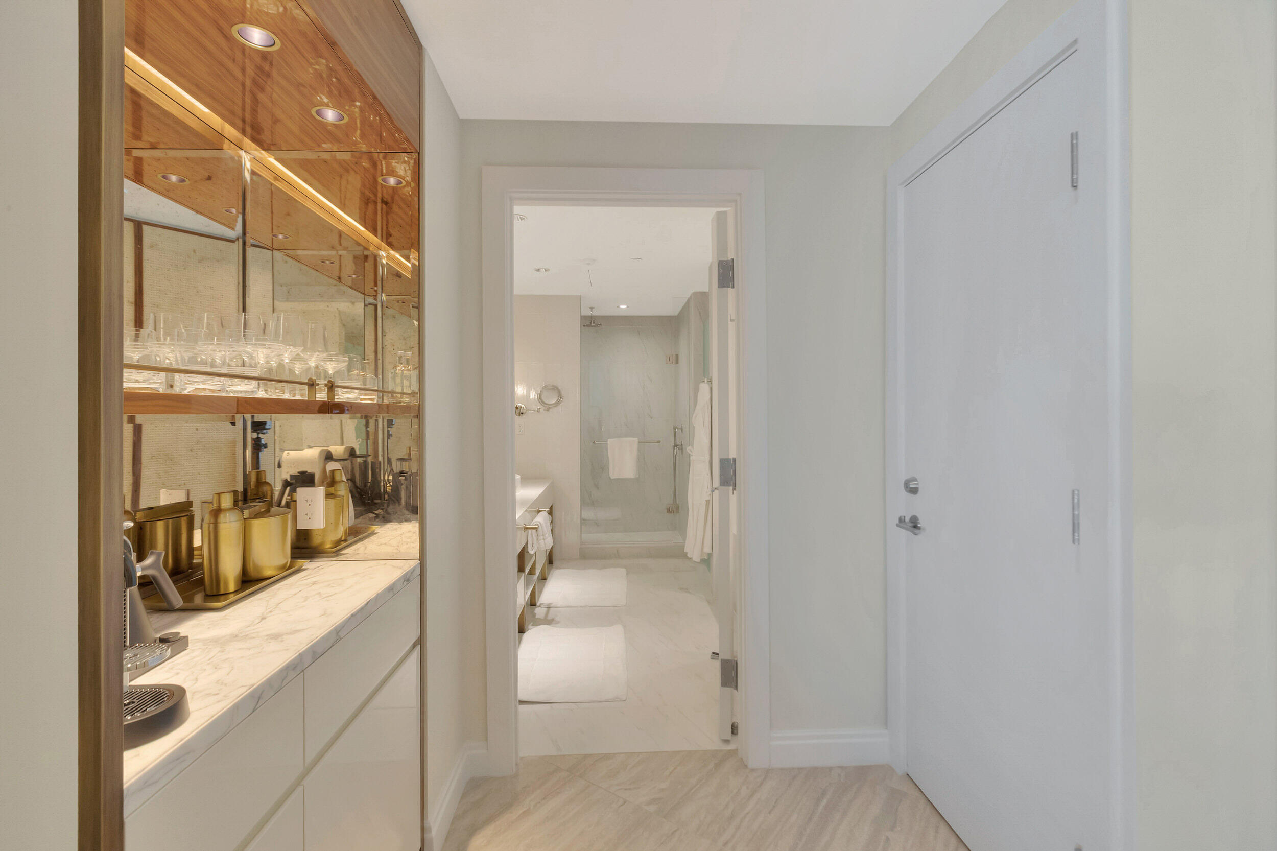 Four Seasons - Residential