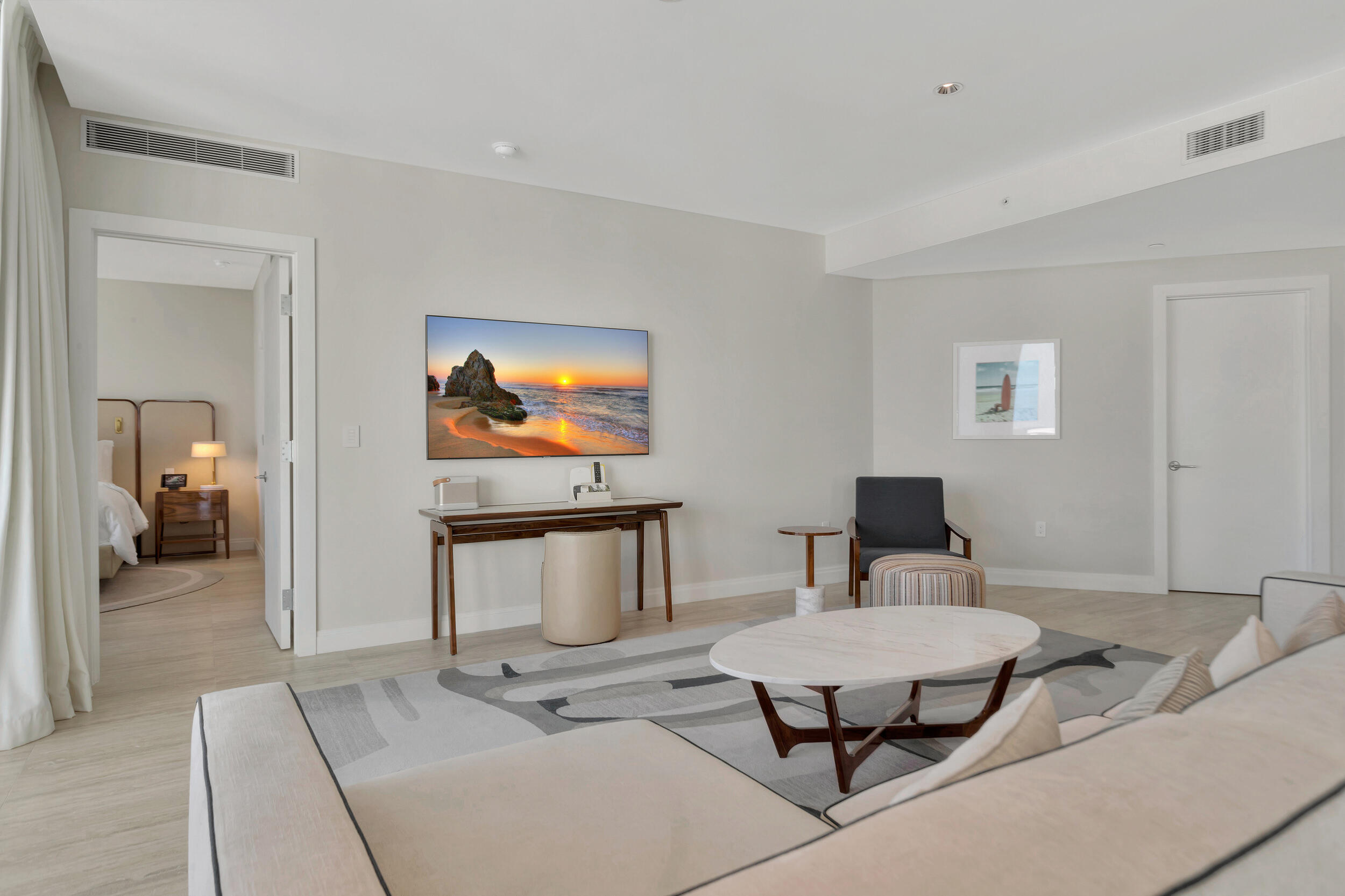 Four Seasons - Residential
