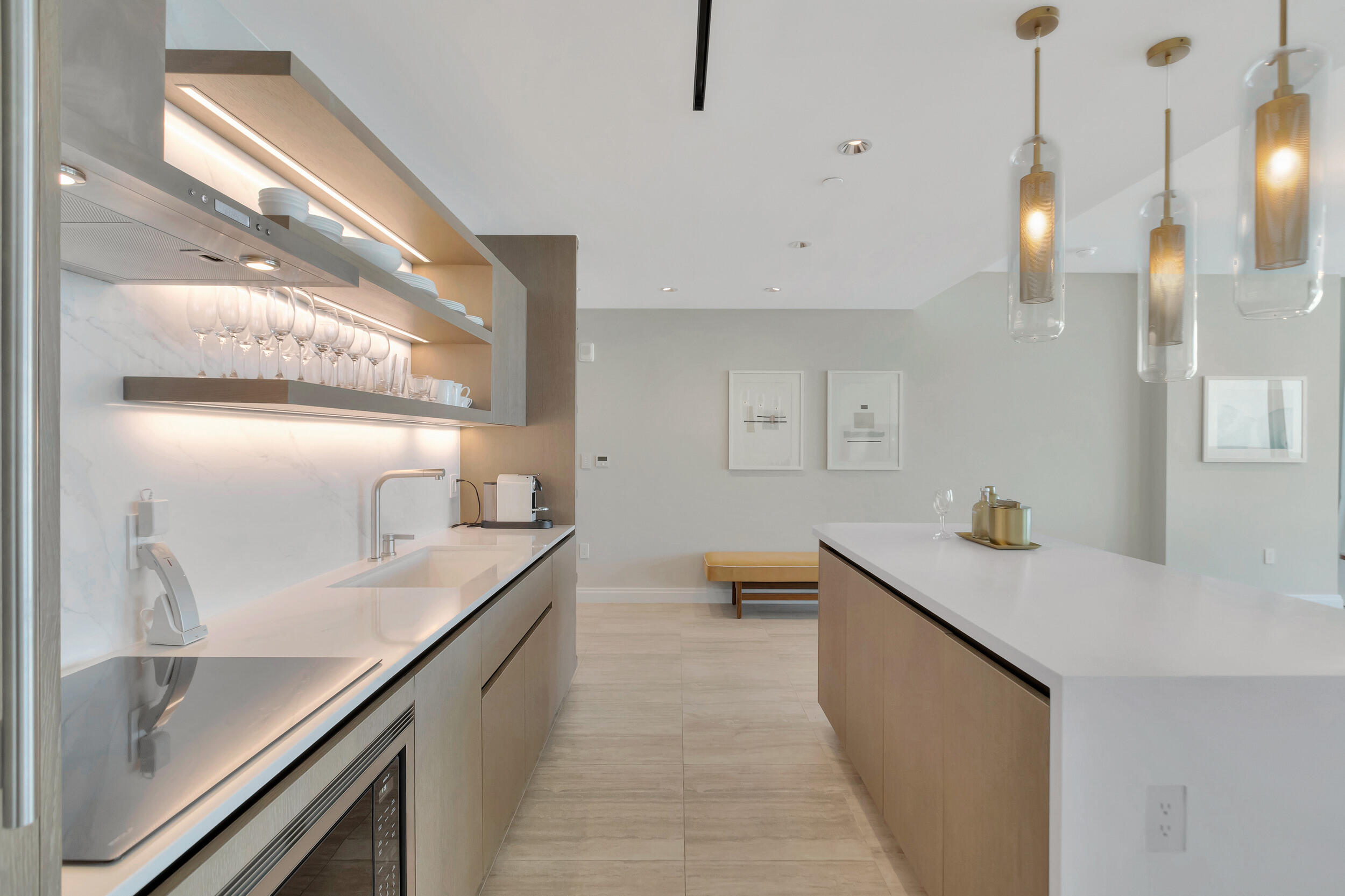 Four Seasons - Residential