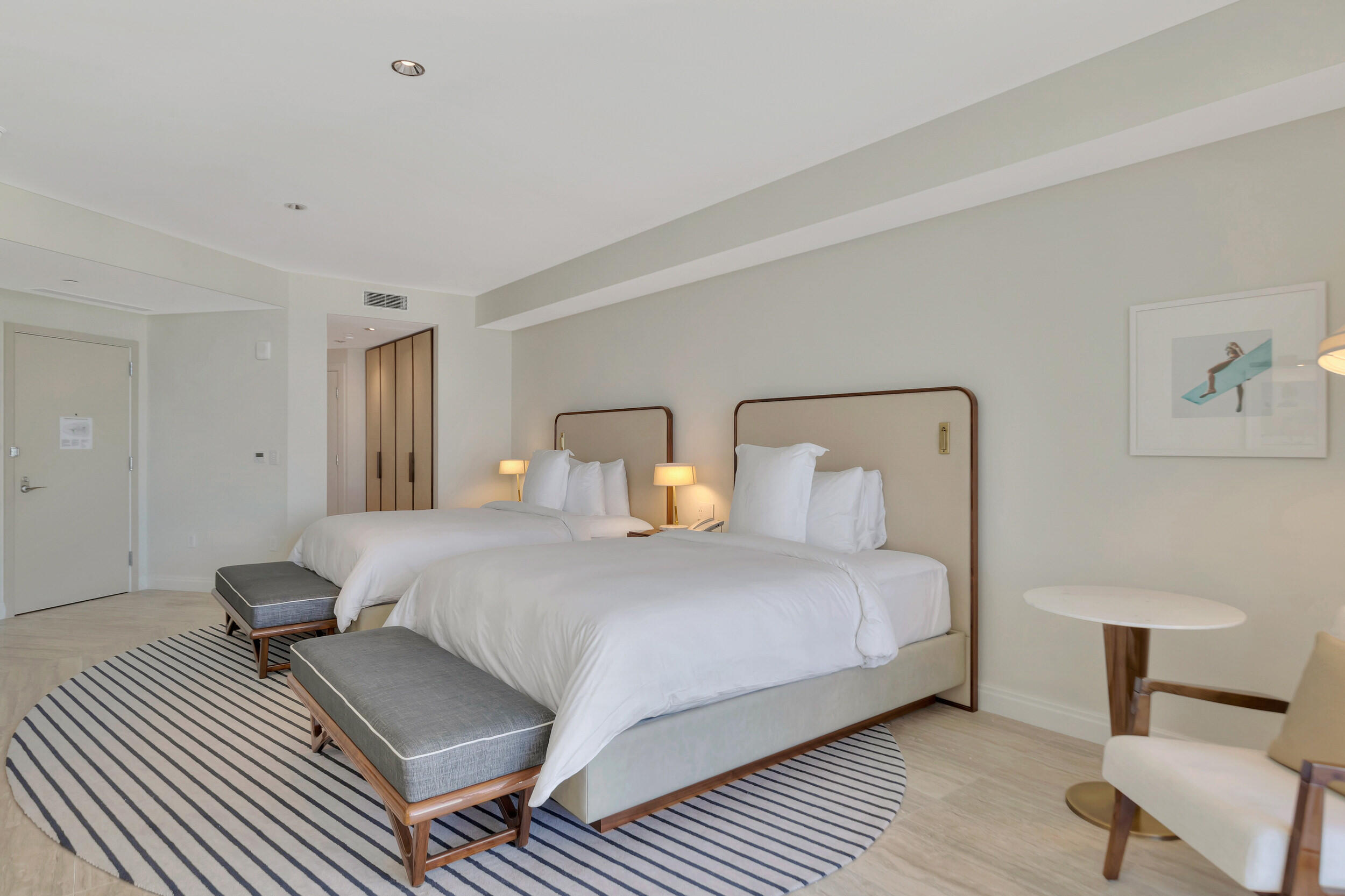 Four Seasons - Residential