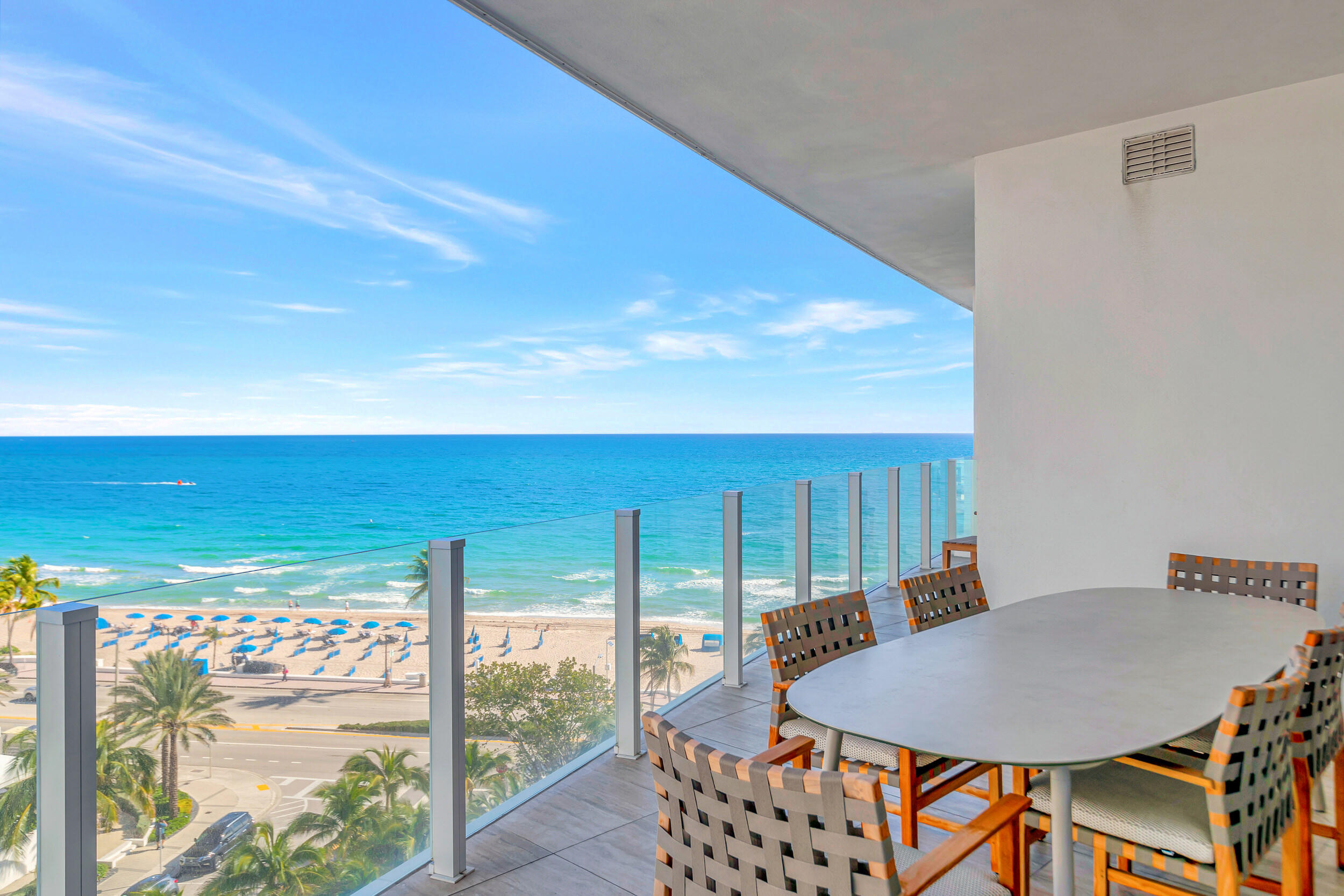 Four Seasons - Residential