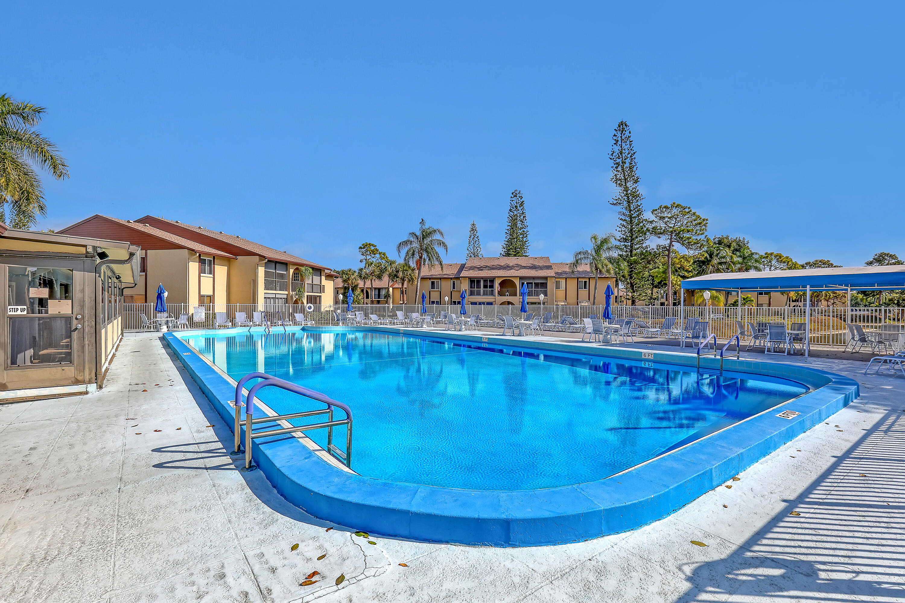 PINE RIDGE III CONDO - Residential