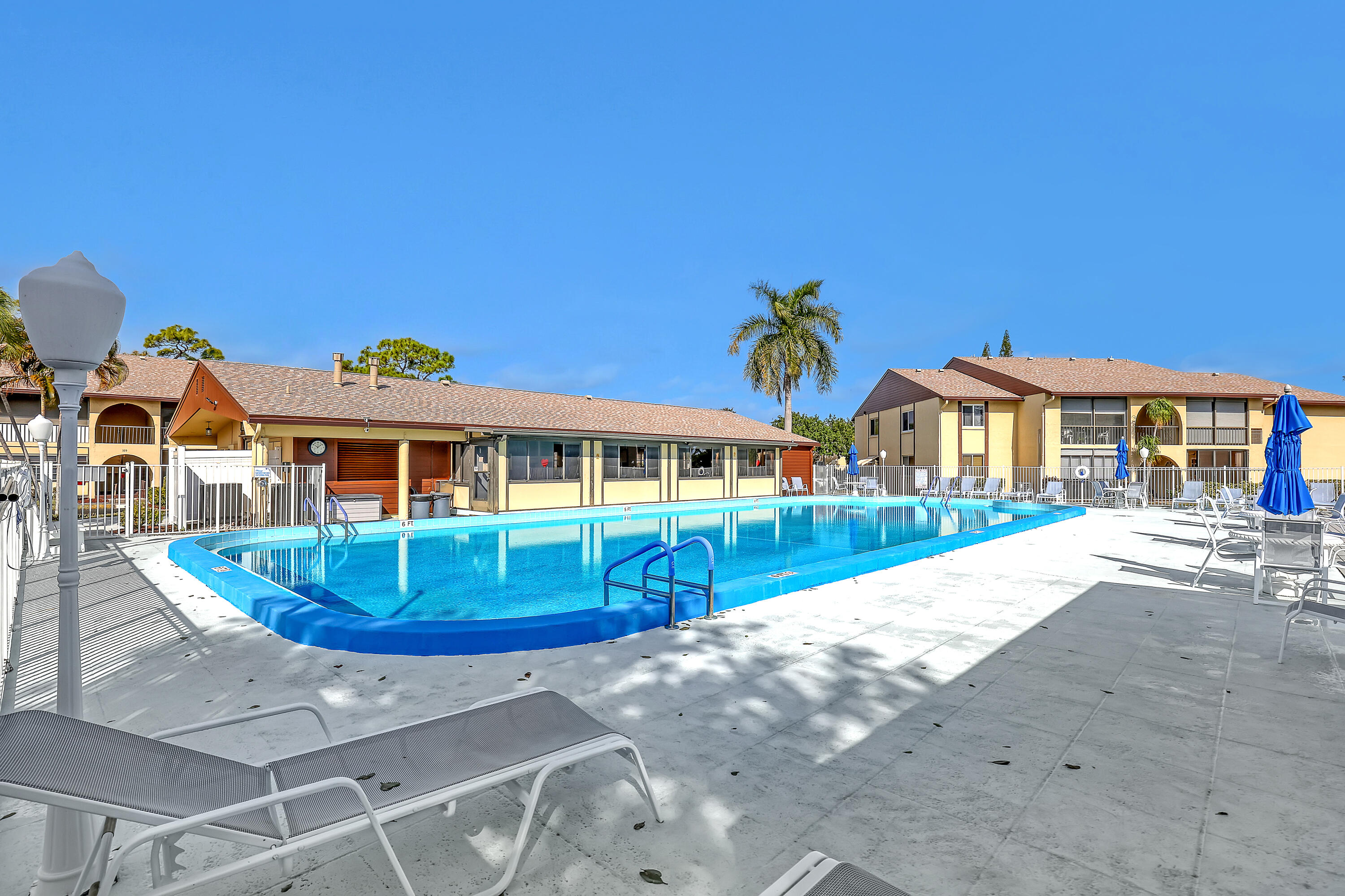 PINE RIDGE III CONDO - Residential