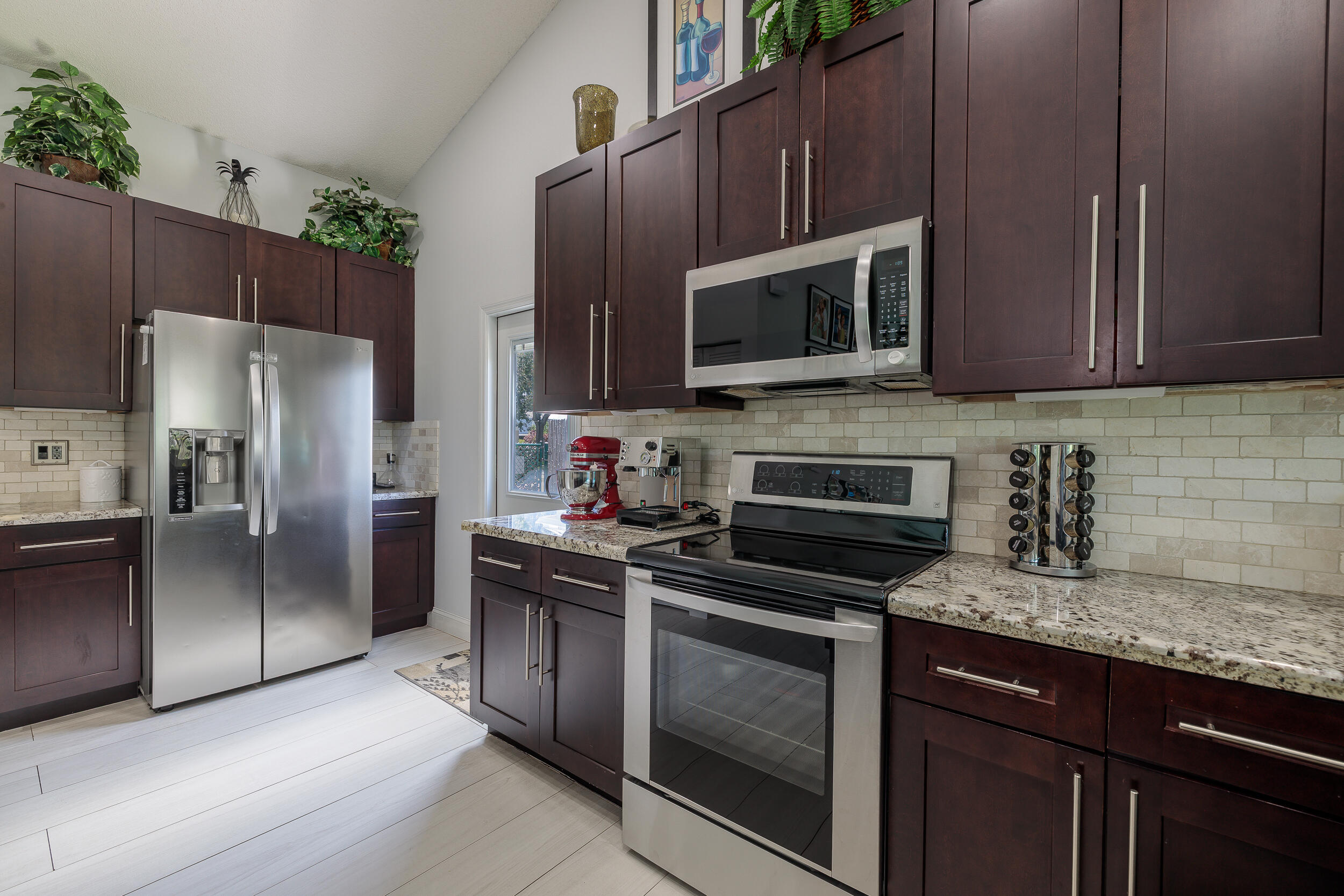 COOPERS GROVE - Residential