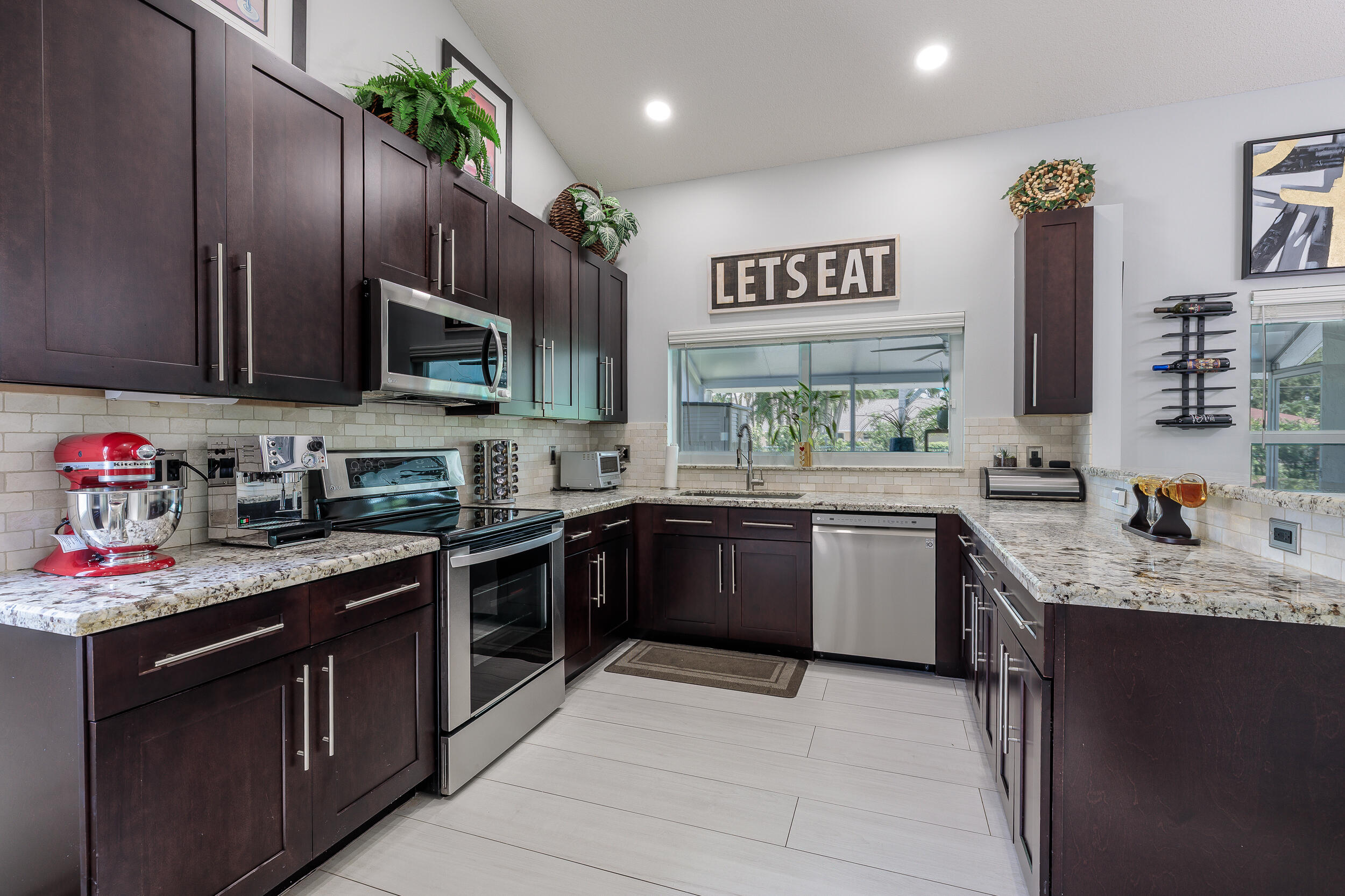 COOPERS GROVE - Residential