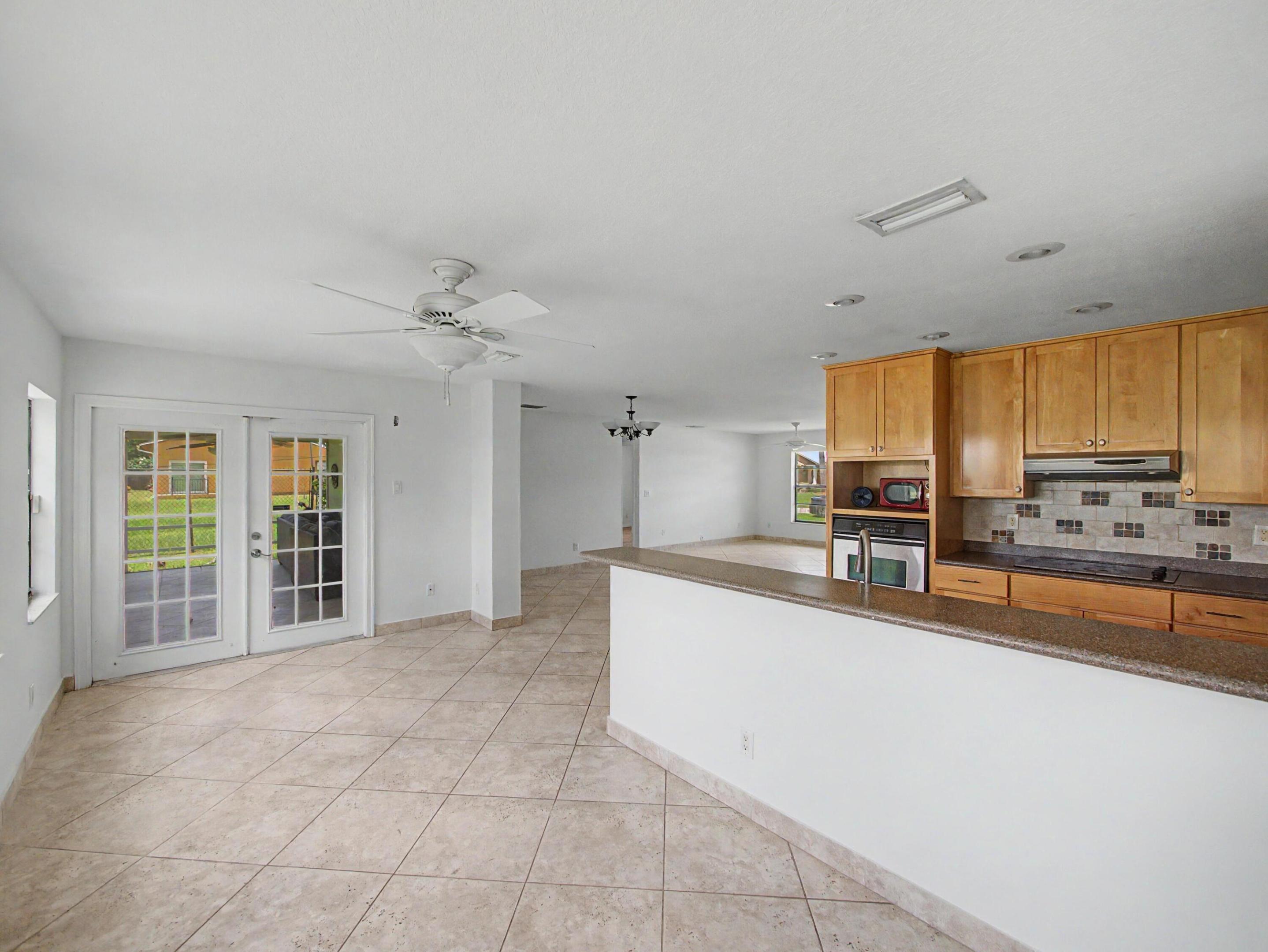 PORT ST LUCIE SECTION 4 - Residential