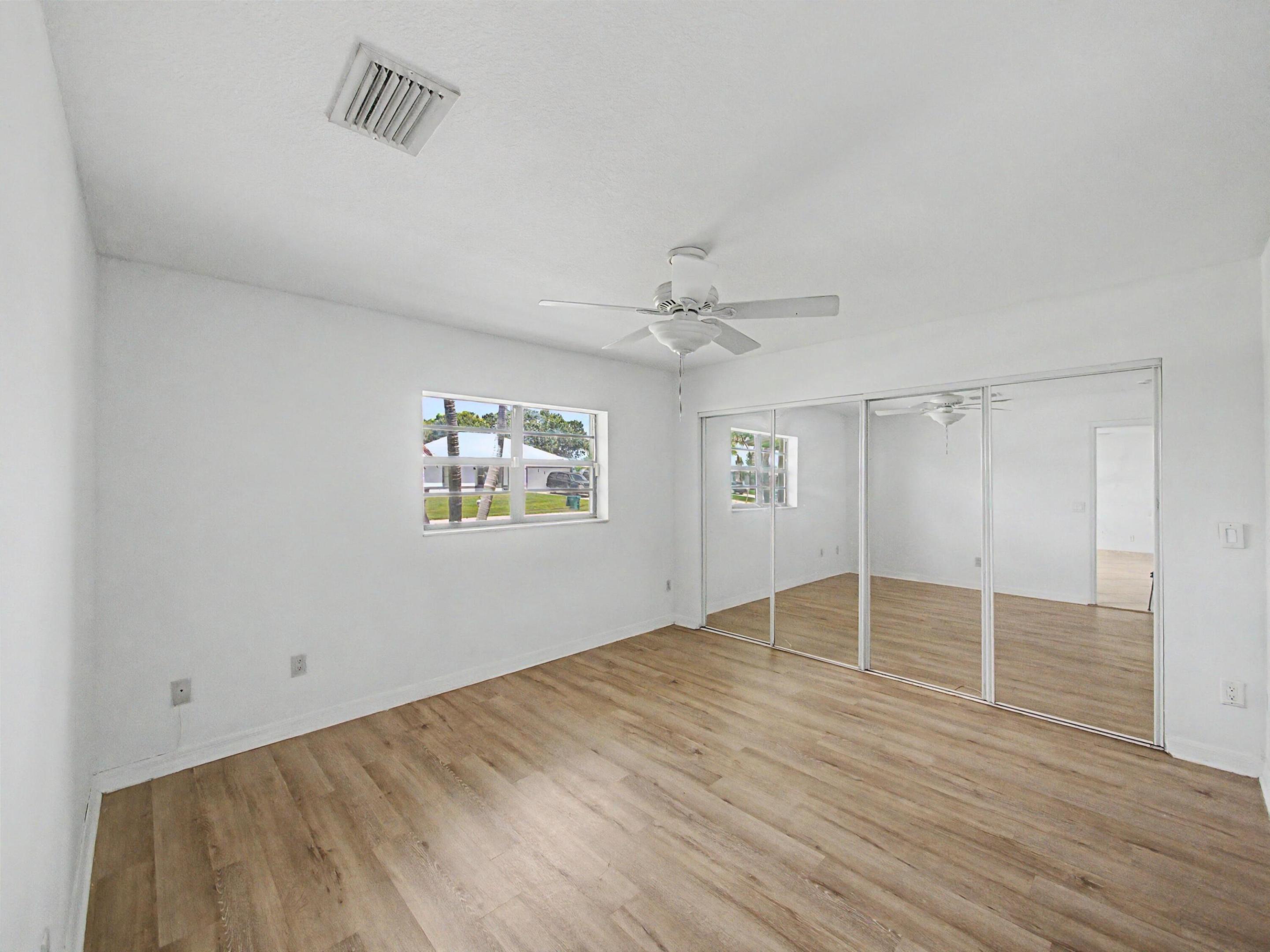 PORT ST LUCIE SECTION 4 - Residential