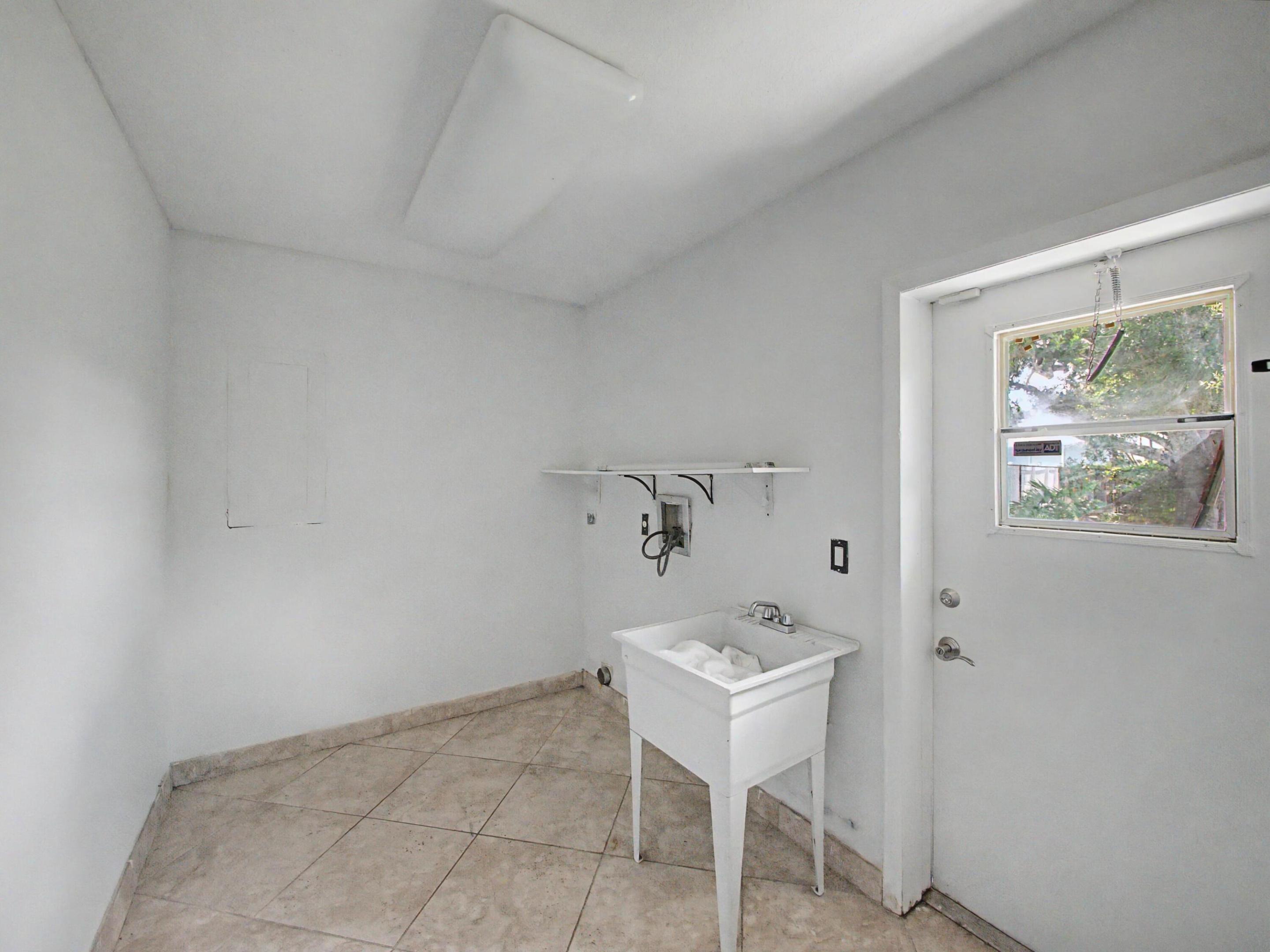 PORT ST LUCIE SECTION 4 - Residential