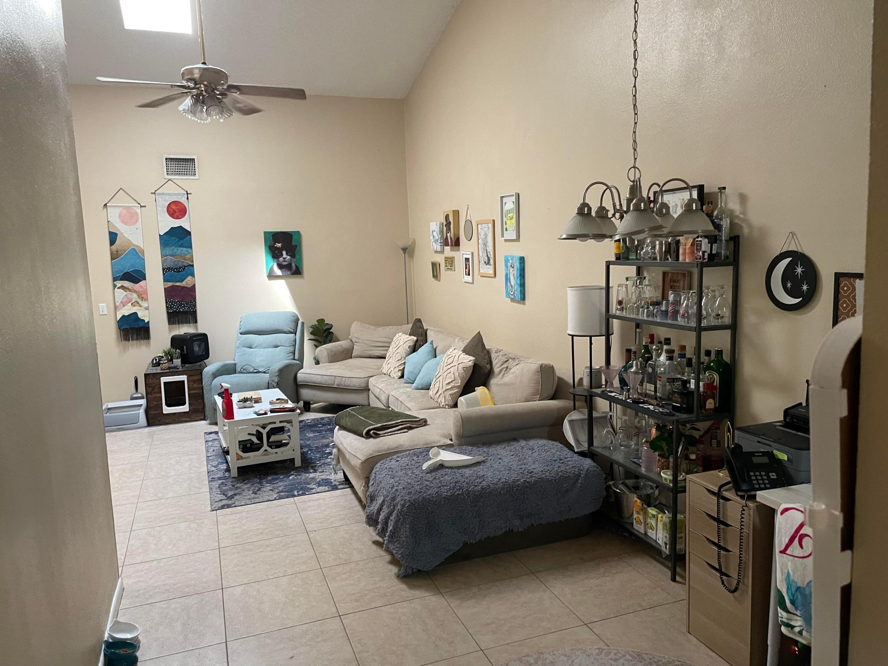 EASTRIDGE COURT - Residential Lease
