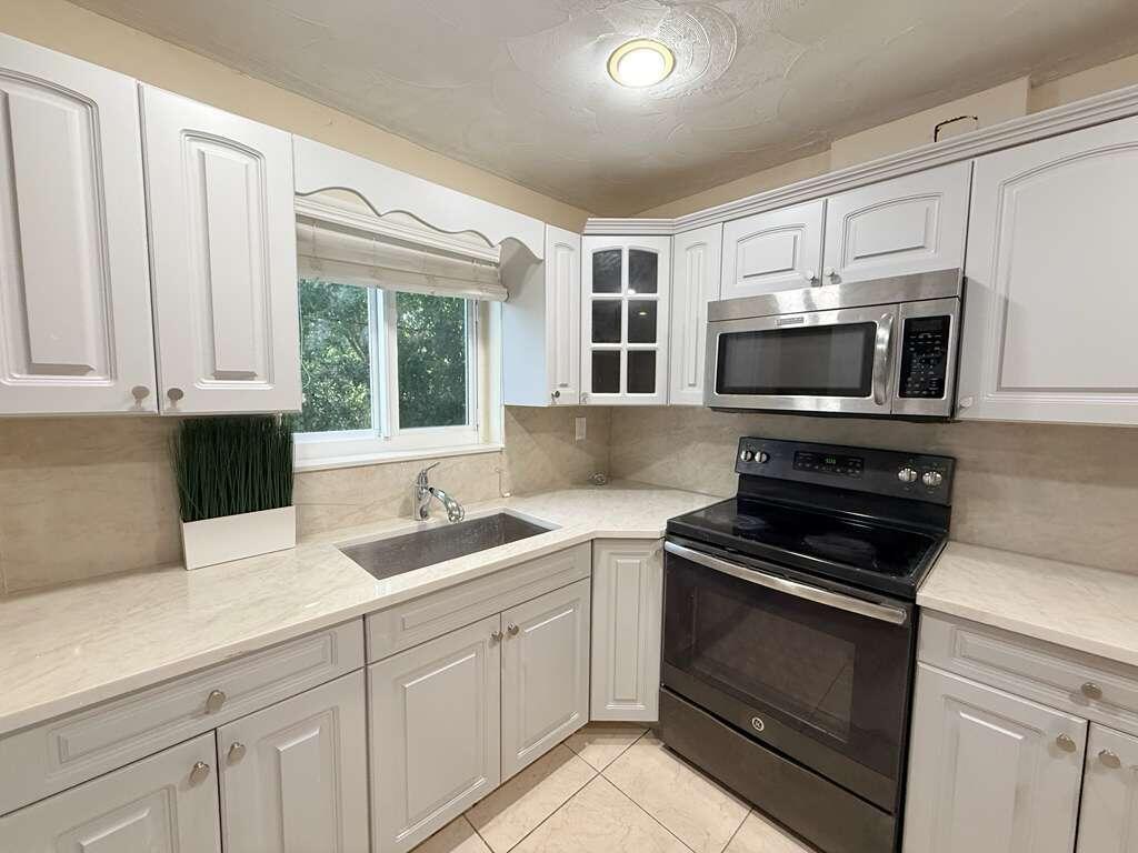 PARADISE GARDENS III CONDO - Residential
