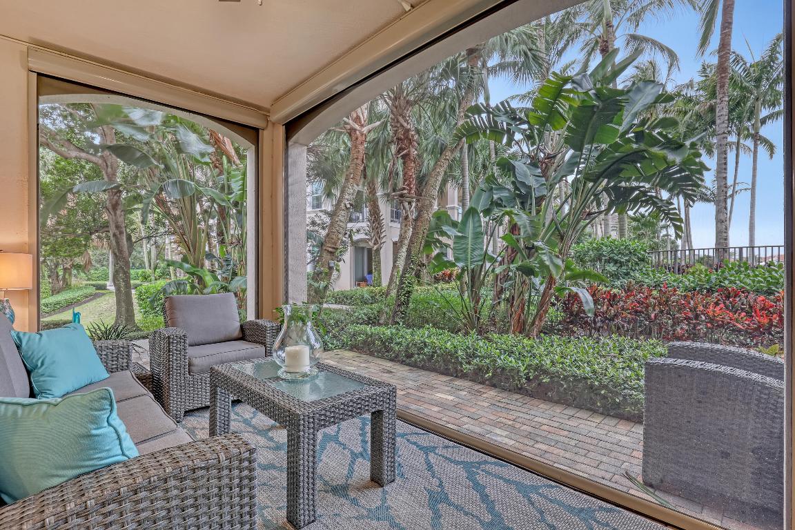 CARRIAGE HOMES AT FRENCHMANS HARBOR CONDO - Residential