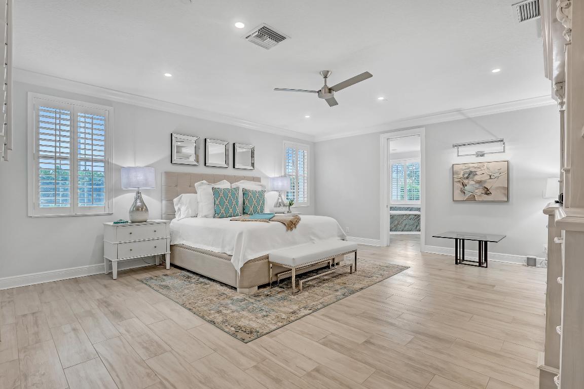 CARRIAGE HOMES AT FRENCHMANS HARBOR CONDO - Residential
