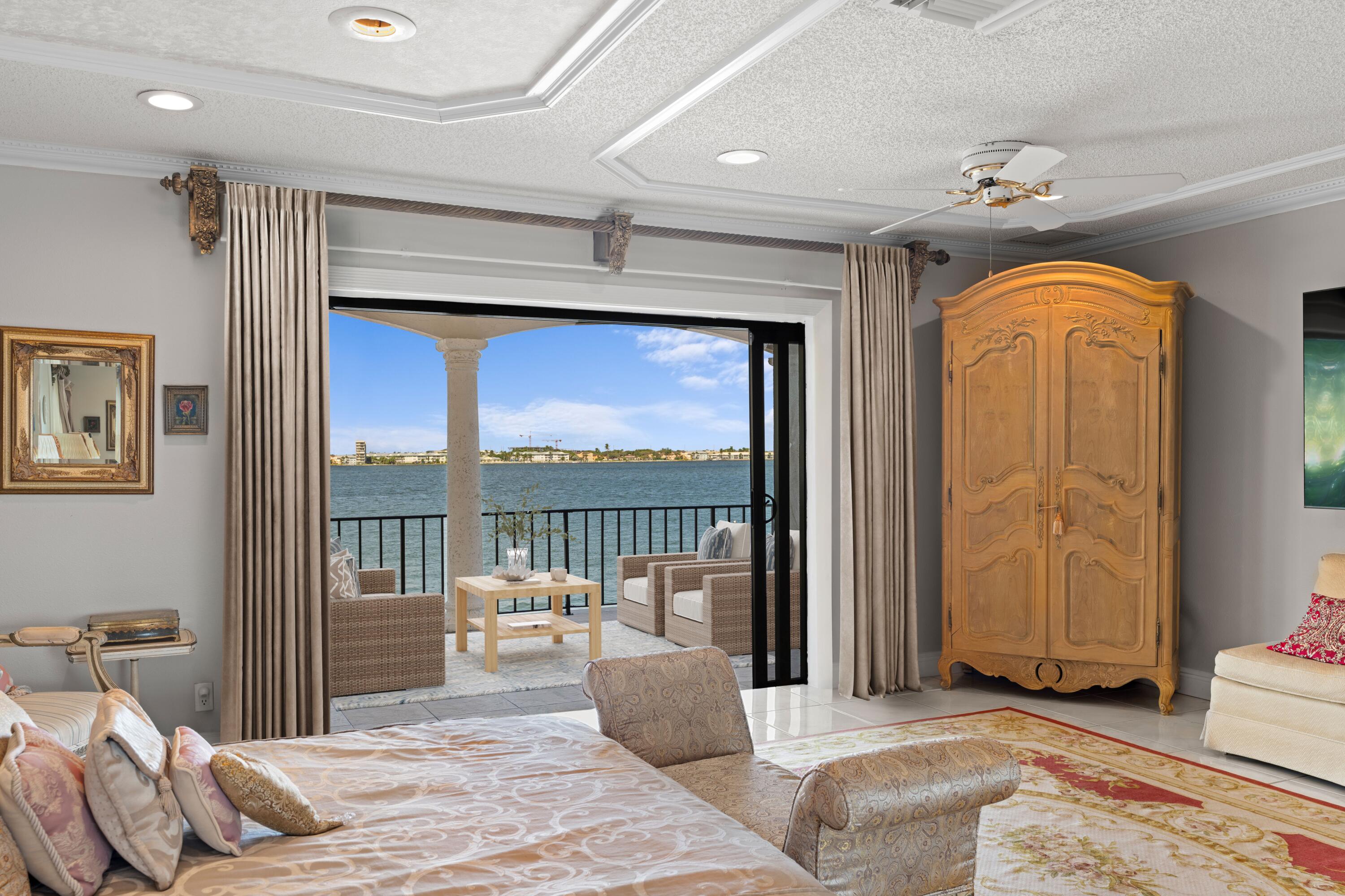 PINE POINT - Residential