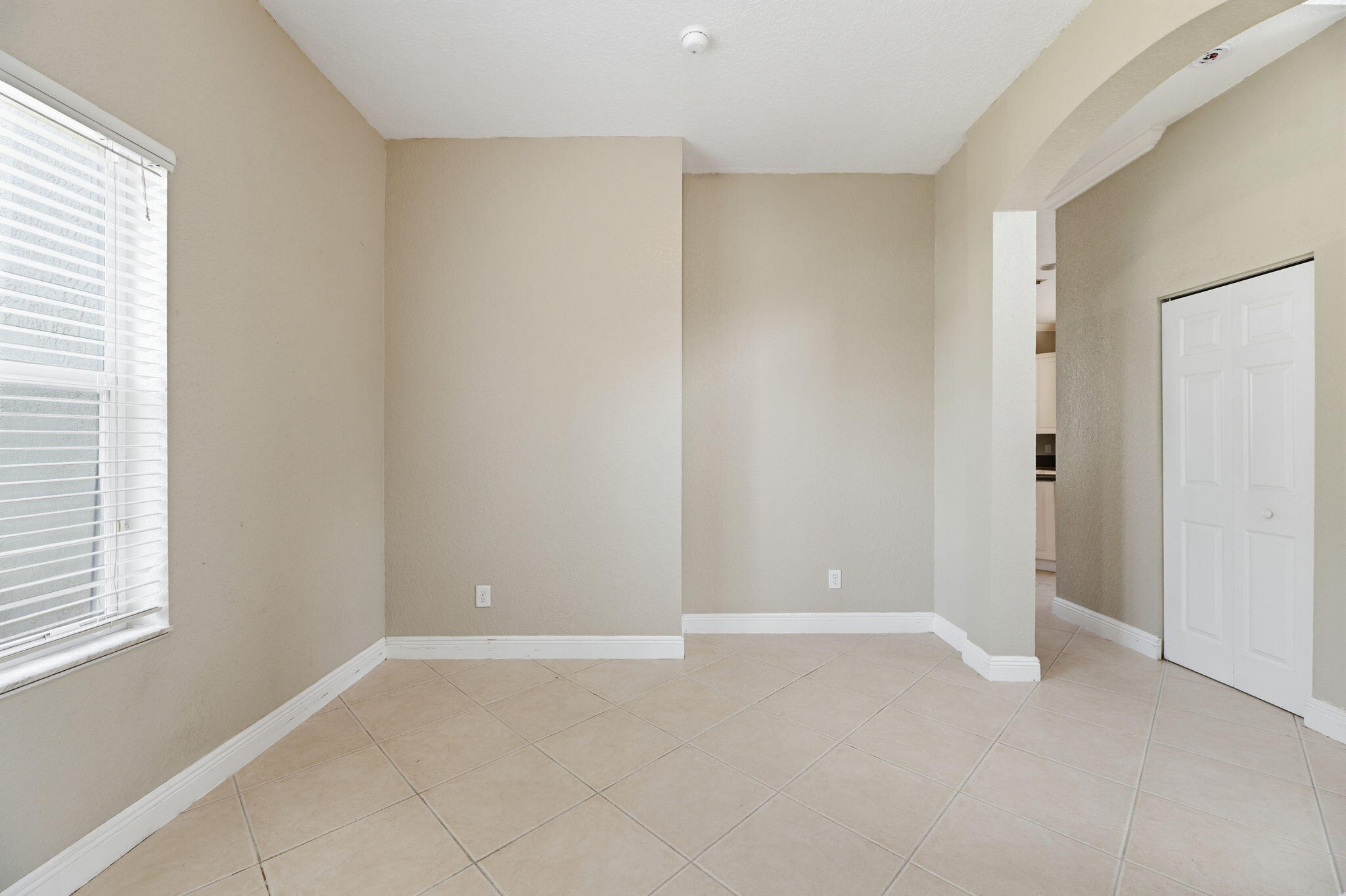 RIVERSIDE OAKS - Residential