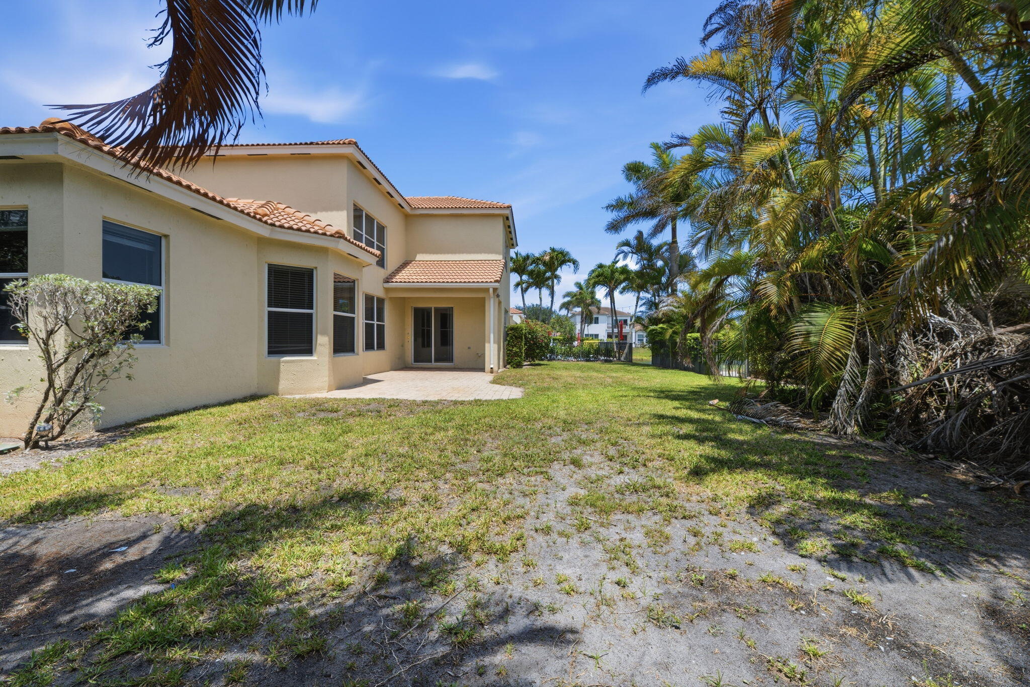 RIVERSIDE OAKS - Residential