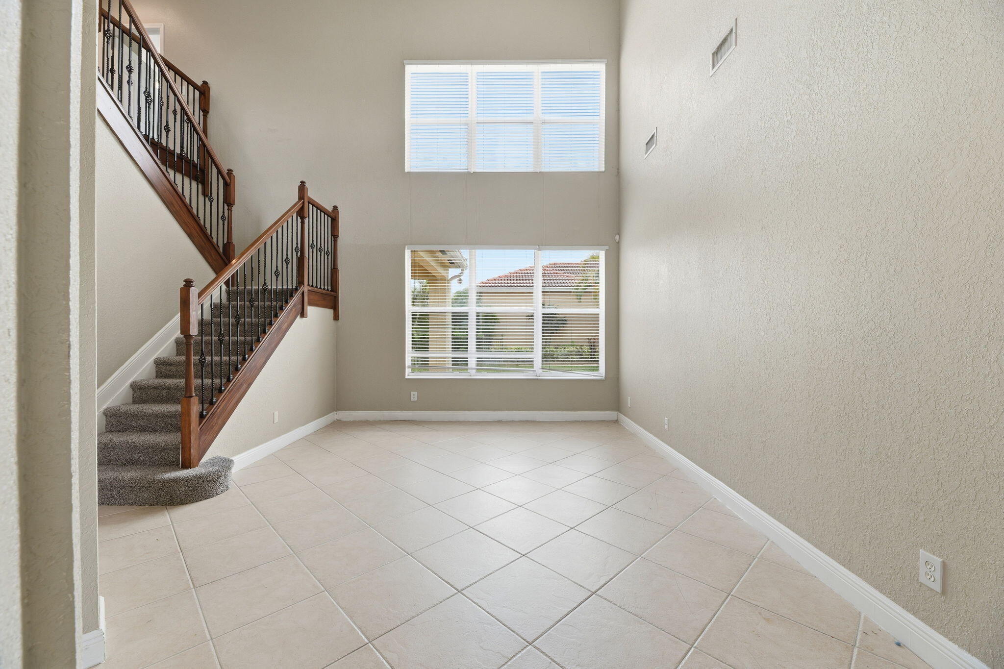 RIVERSIDE OAKS - Residential