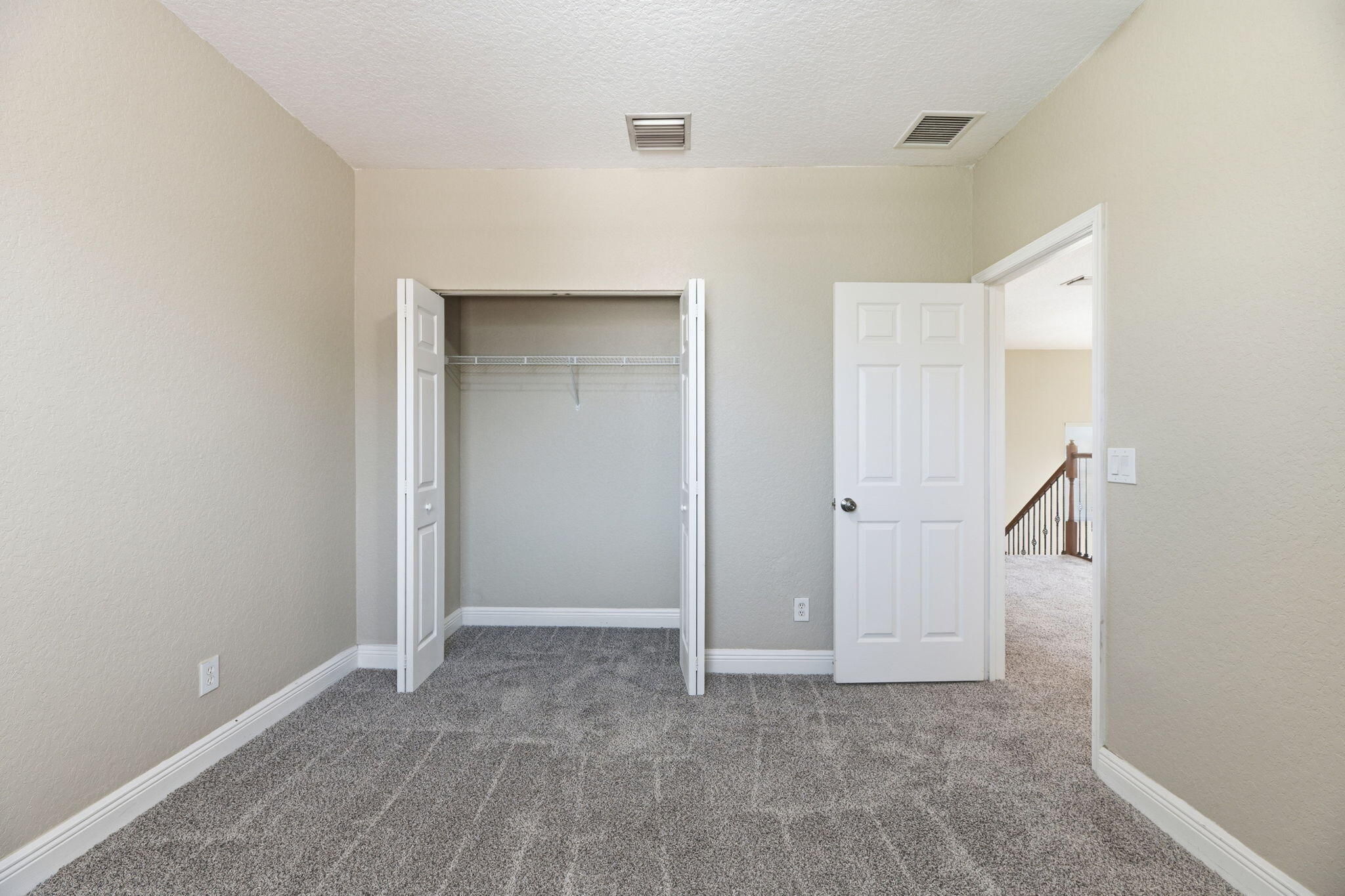 RIVERSIDE OAKS - Residential