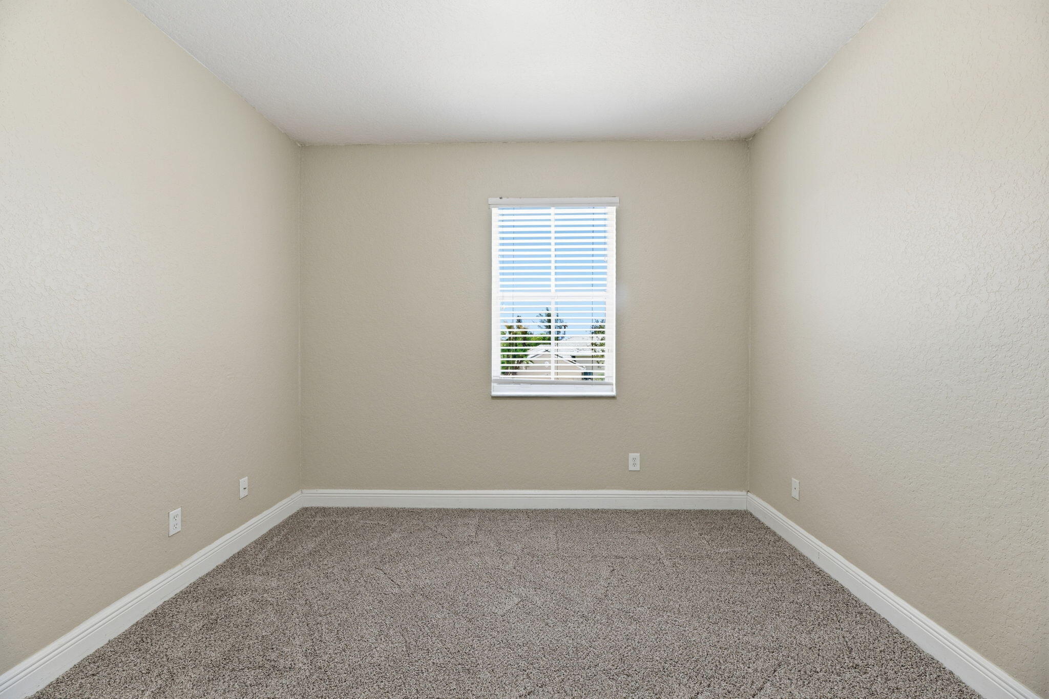 RIVERSIDE OAKS - Residential