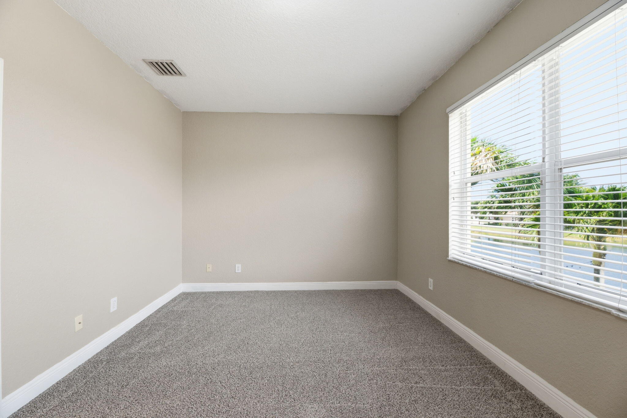 RIVERSIDE OAKS - Residential