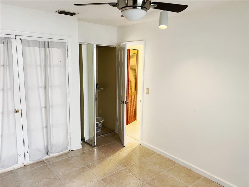 Beachwood Heights 98-9 B - Residential