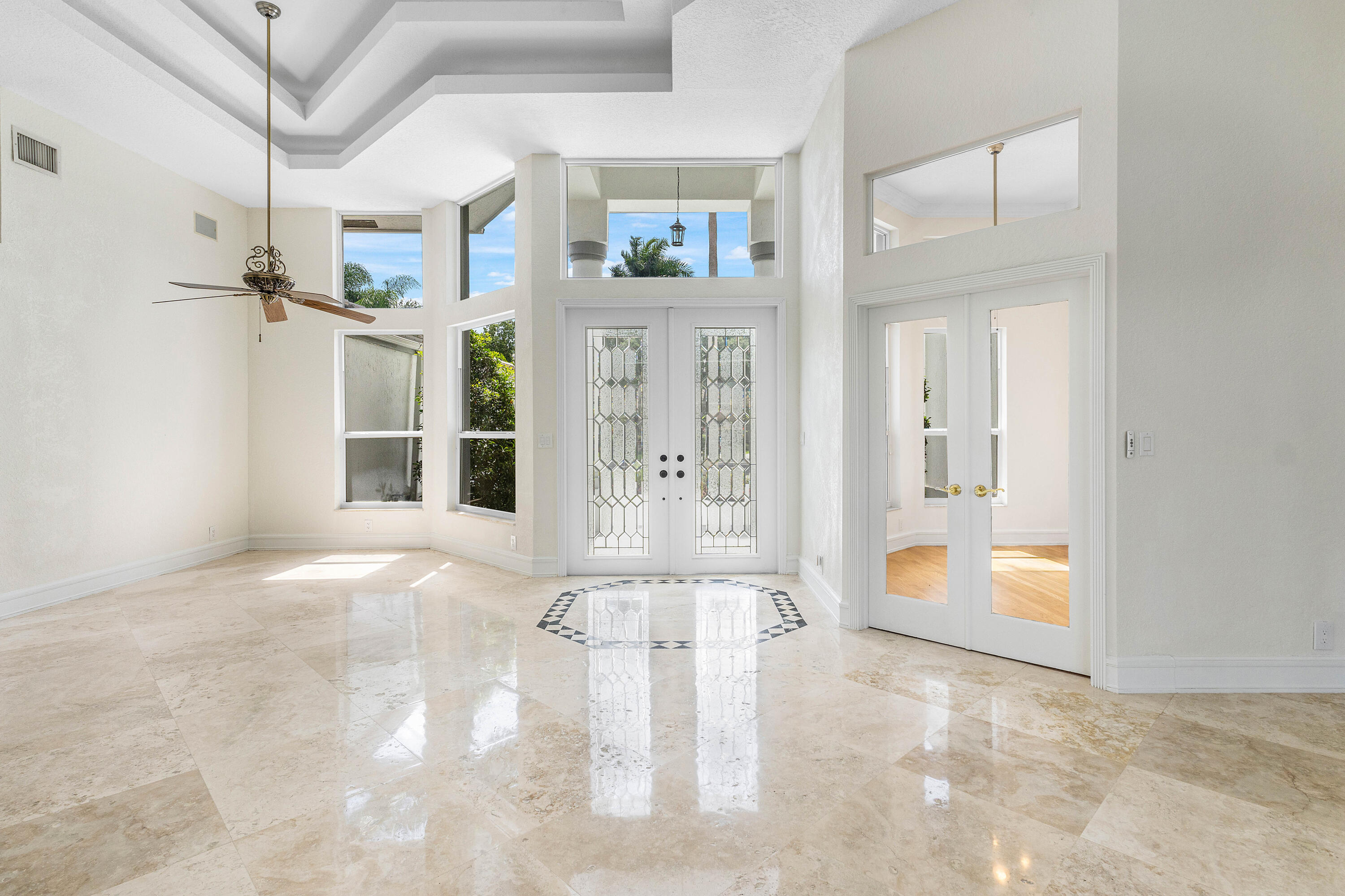 MEADOW RUN - Residential