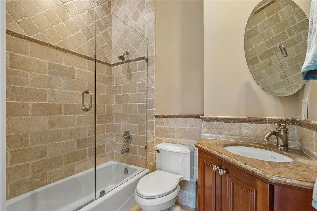 Riviera 6-17 B - Residential