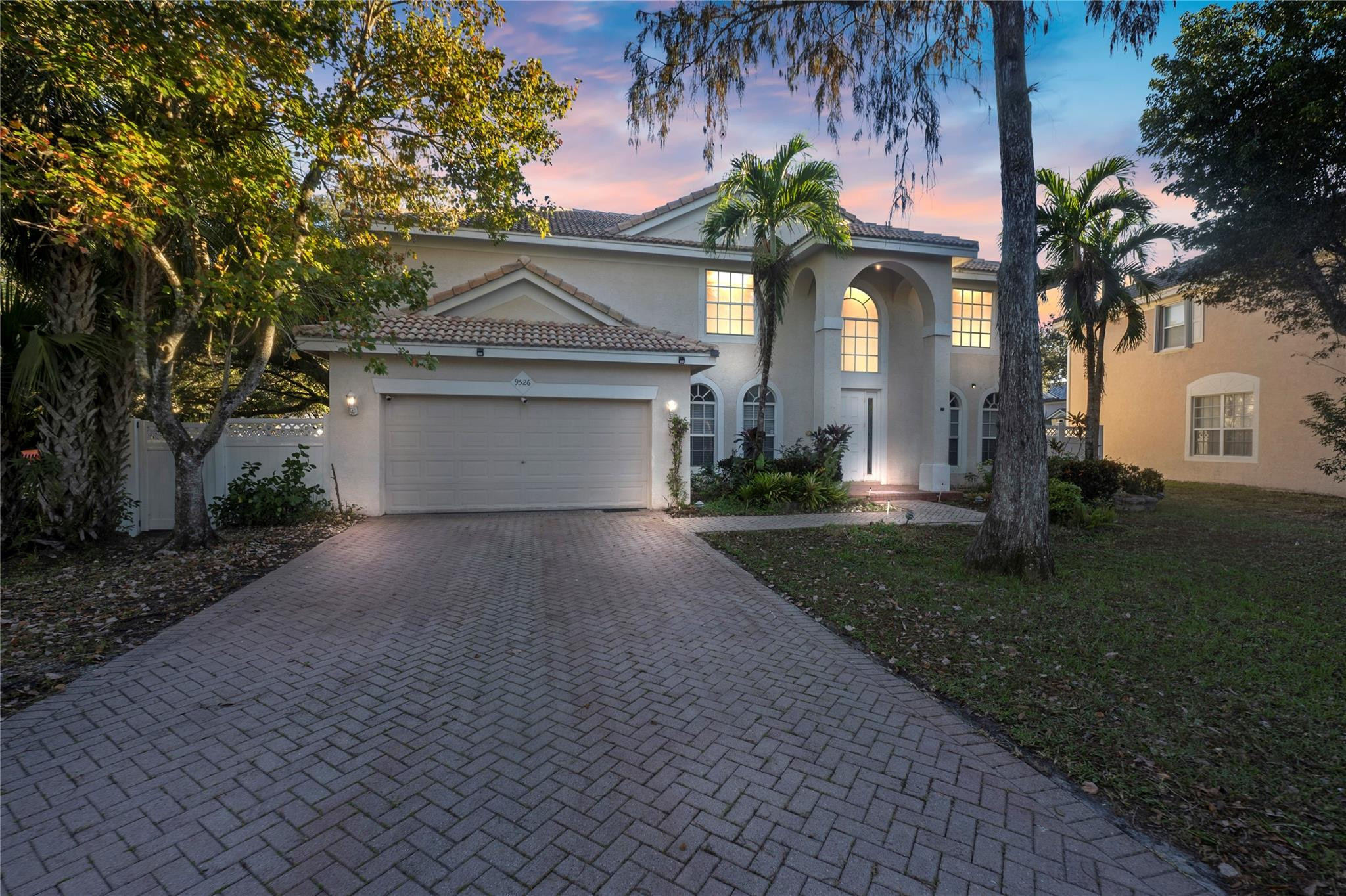 This beautifully renovated single family home offers an incredible 3,066 square feet of living space. New 2026 metal roof in progress with a transferable warranty. Five spacious bedrooms and three modern bathrooms, there's plenty of room for everyone. The highlight is the master suite, featuring a stunning mater bathroom and an expansive walk-in closet designed for both him and her. Open layout, ideal for entertaining. The new kitchen boasts brand new appliances. Step outside to your own backyard oasis and relax by the sparkling pool. The fenced in yard offers privacy and security, making it perfect for gatherings or quiet evenings under the stars. Friendly neighborhood, close to schools, parks, and local amenities. Don't miss out on this opportunity. Low HOA fee. New AC