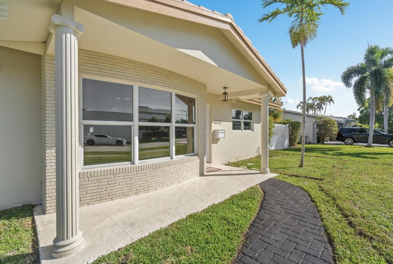 POMPANO WATERWAY ESTATES 1ST ADD - Residential Lease