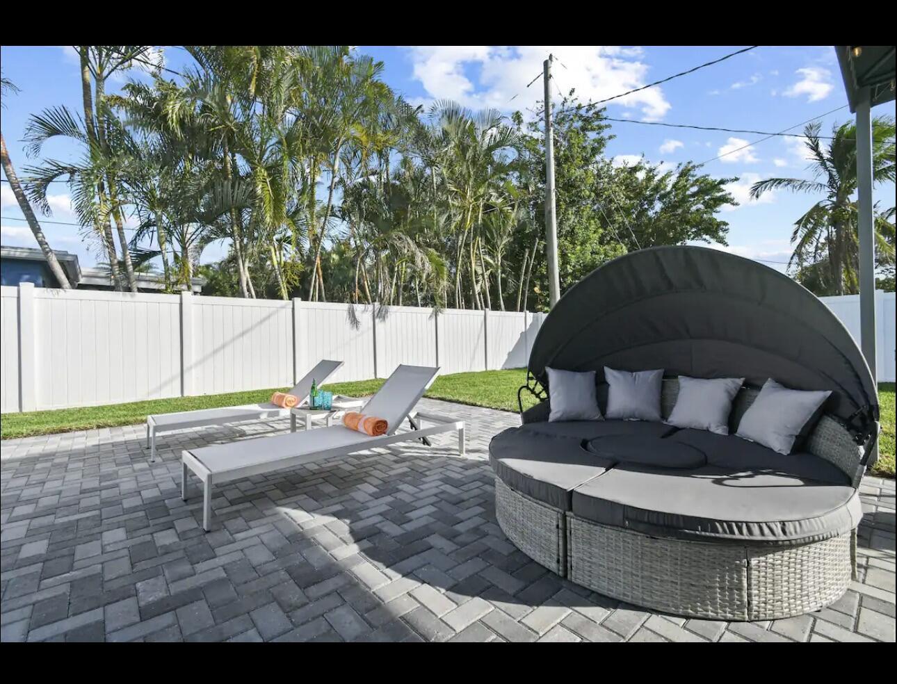 POMPANO WATERWAY ESTATES 1ST ADD - Residential Lease