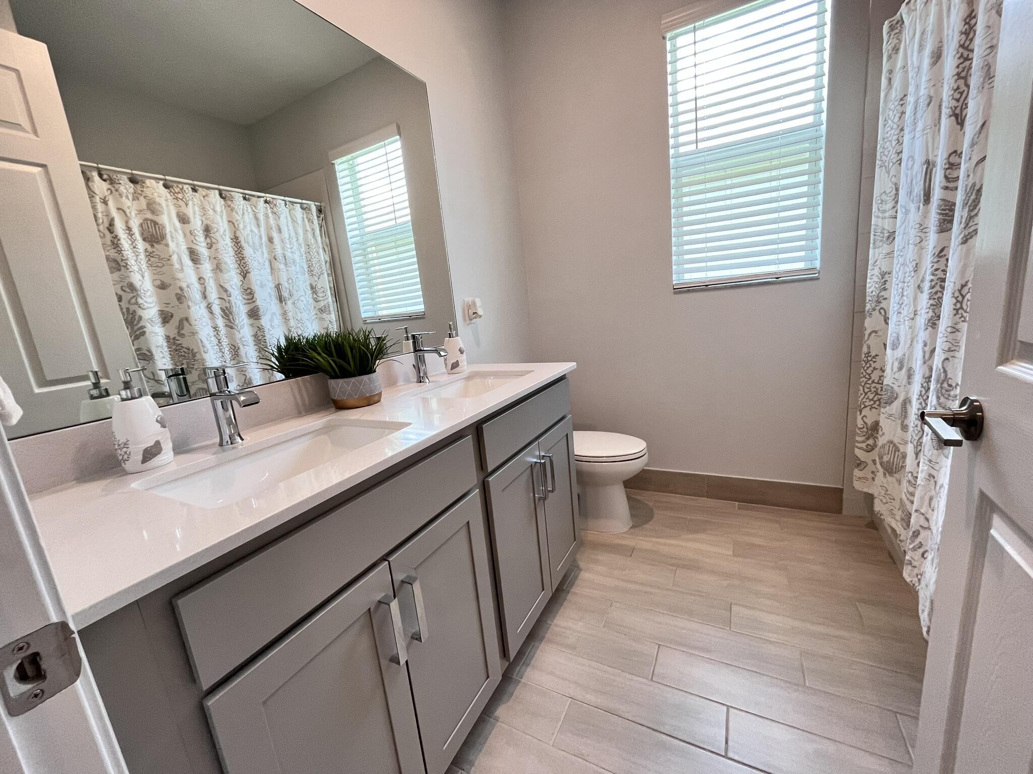 ARDEN PUD POD C SOUTH - Residential Lease