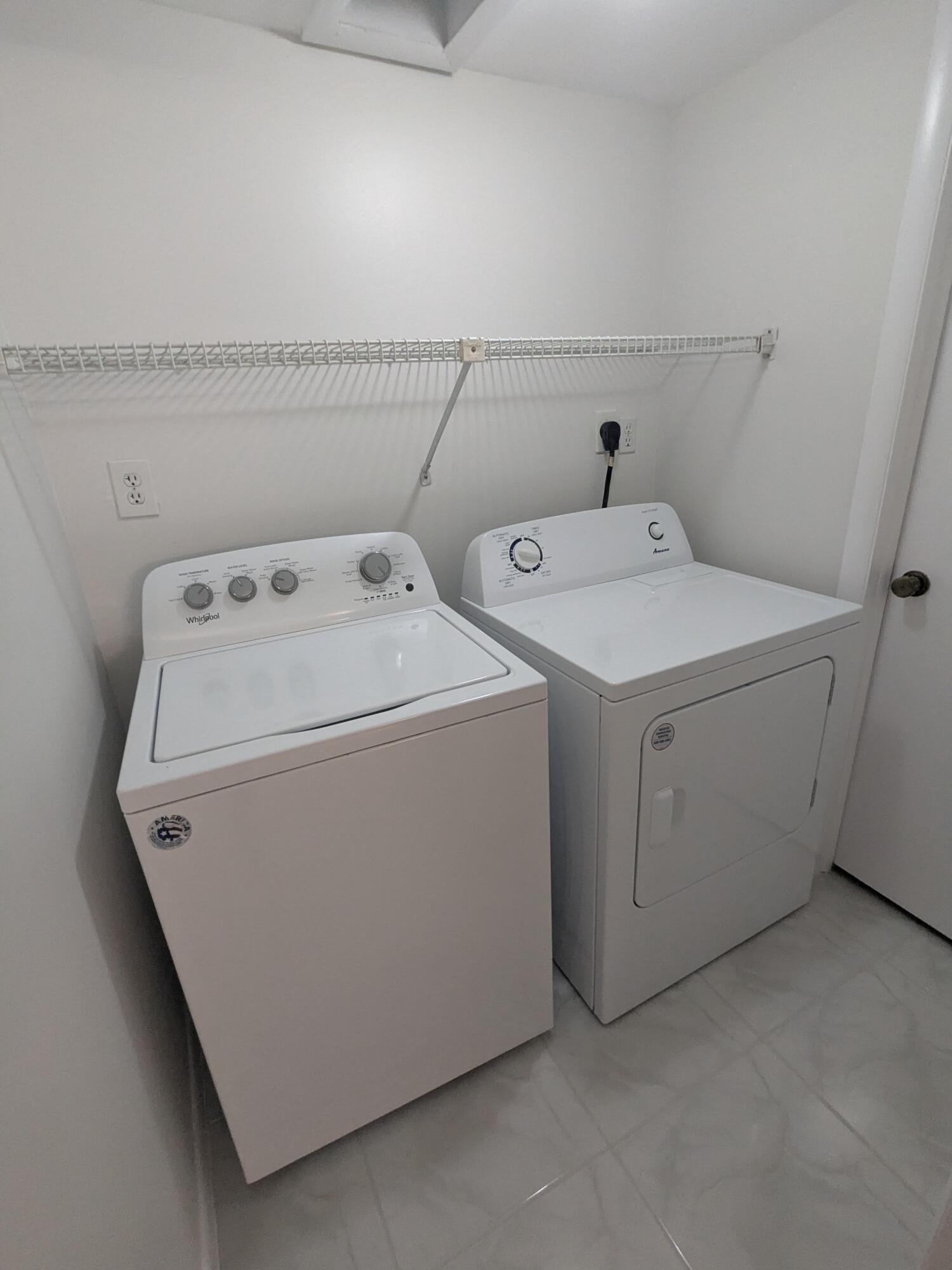 PINES PLAT NO 2 - Residential Lease