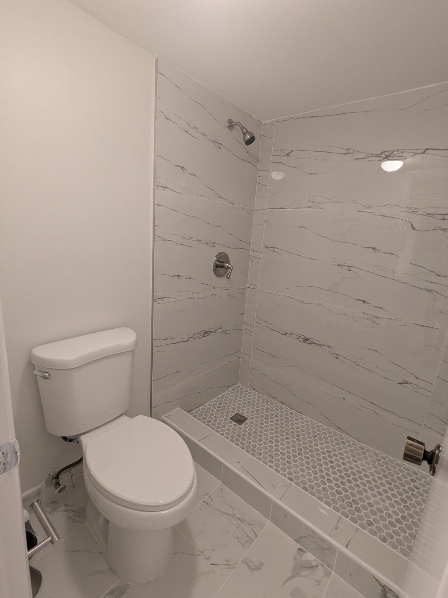 PINES PLAT NO 2 - Residential Lease