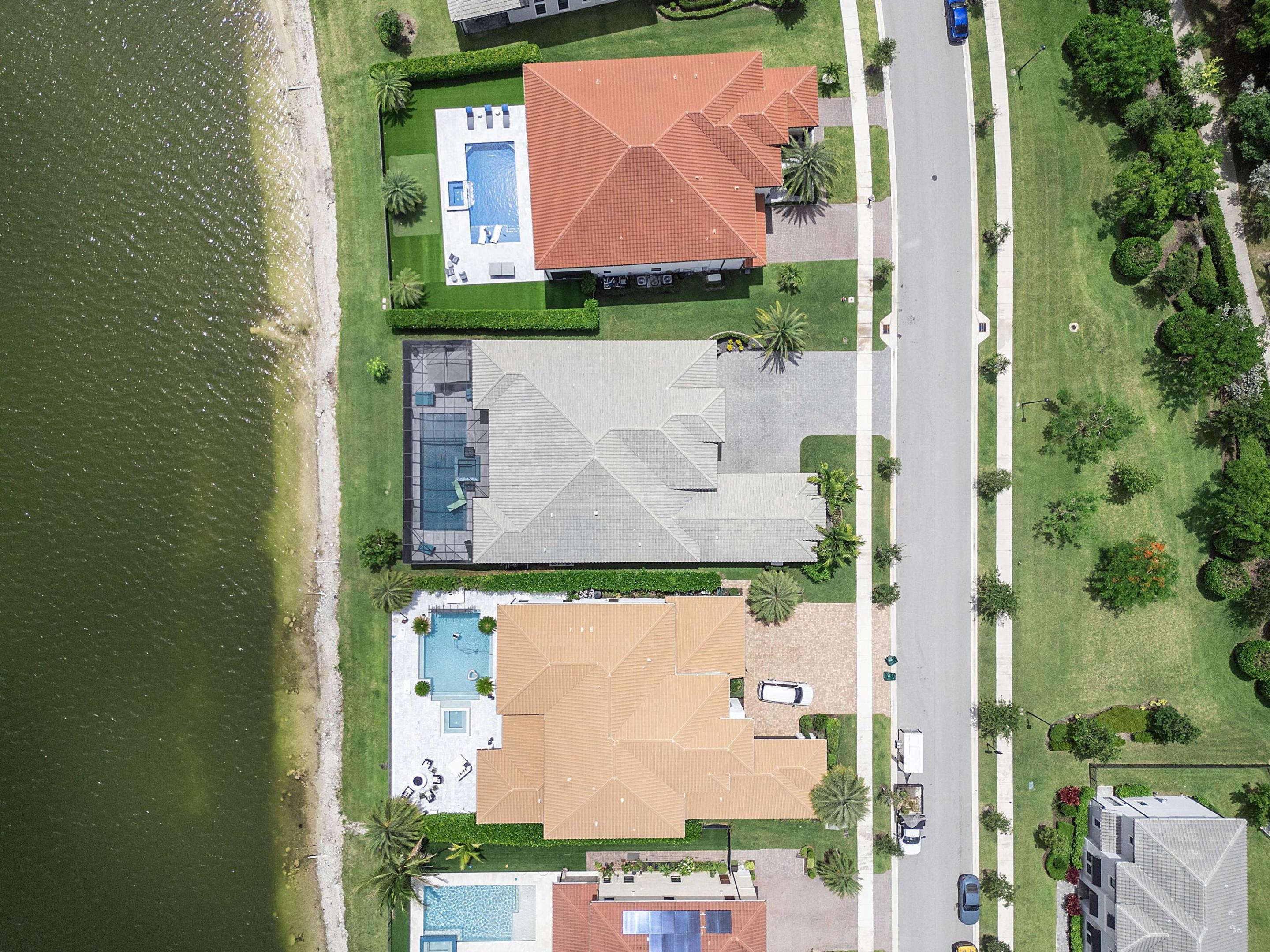 PARKLAND BAY - Residential