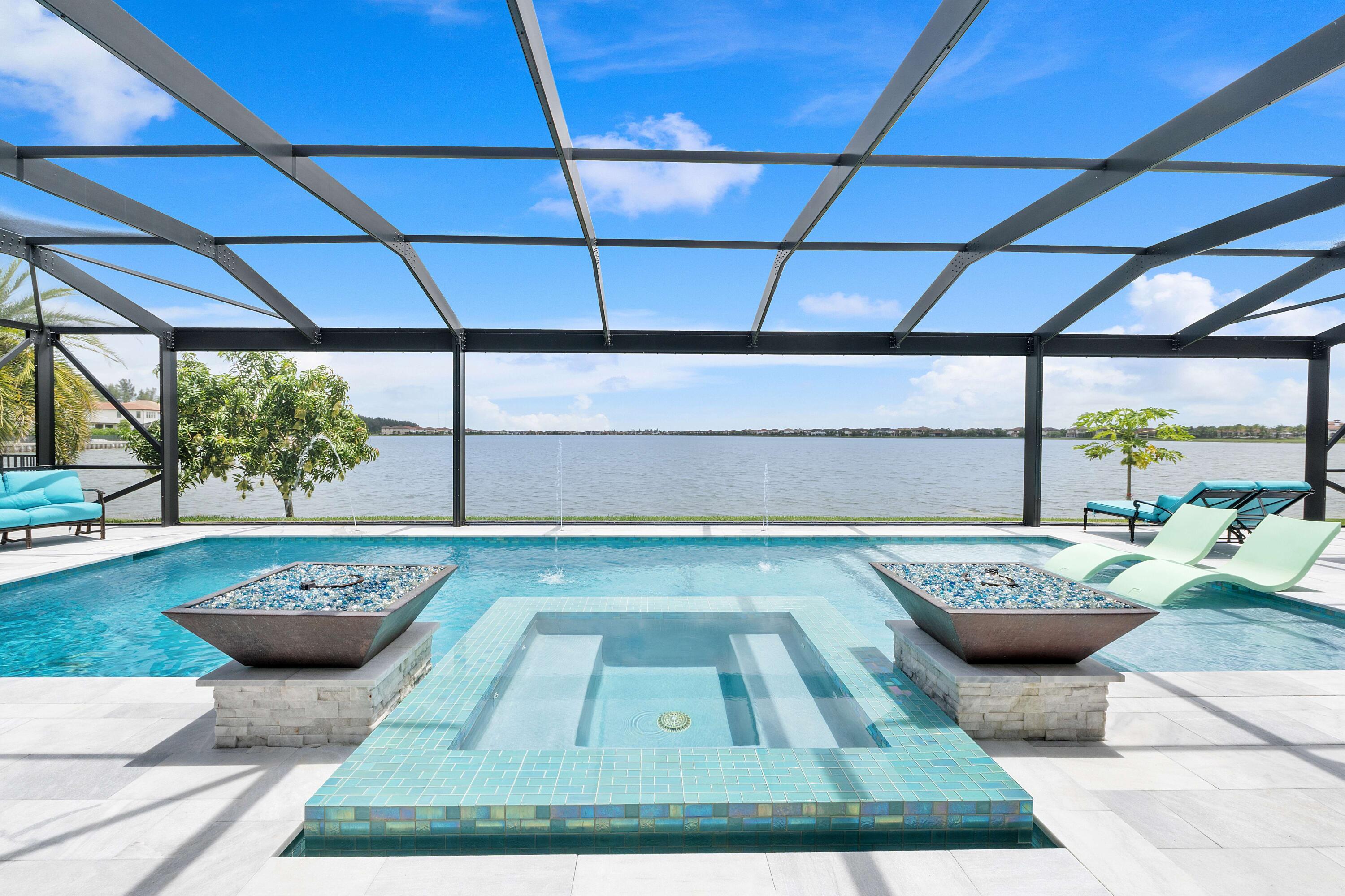 PARKLAND BAY - Residential