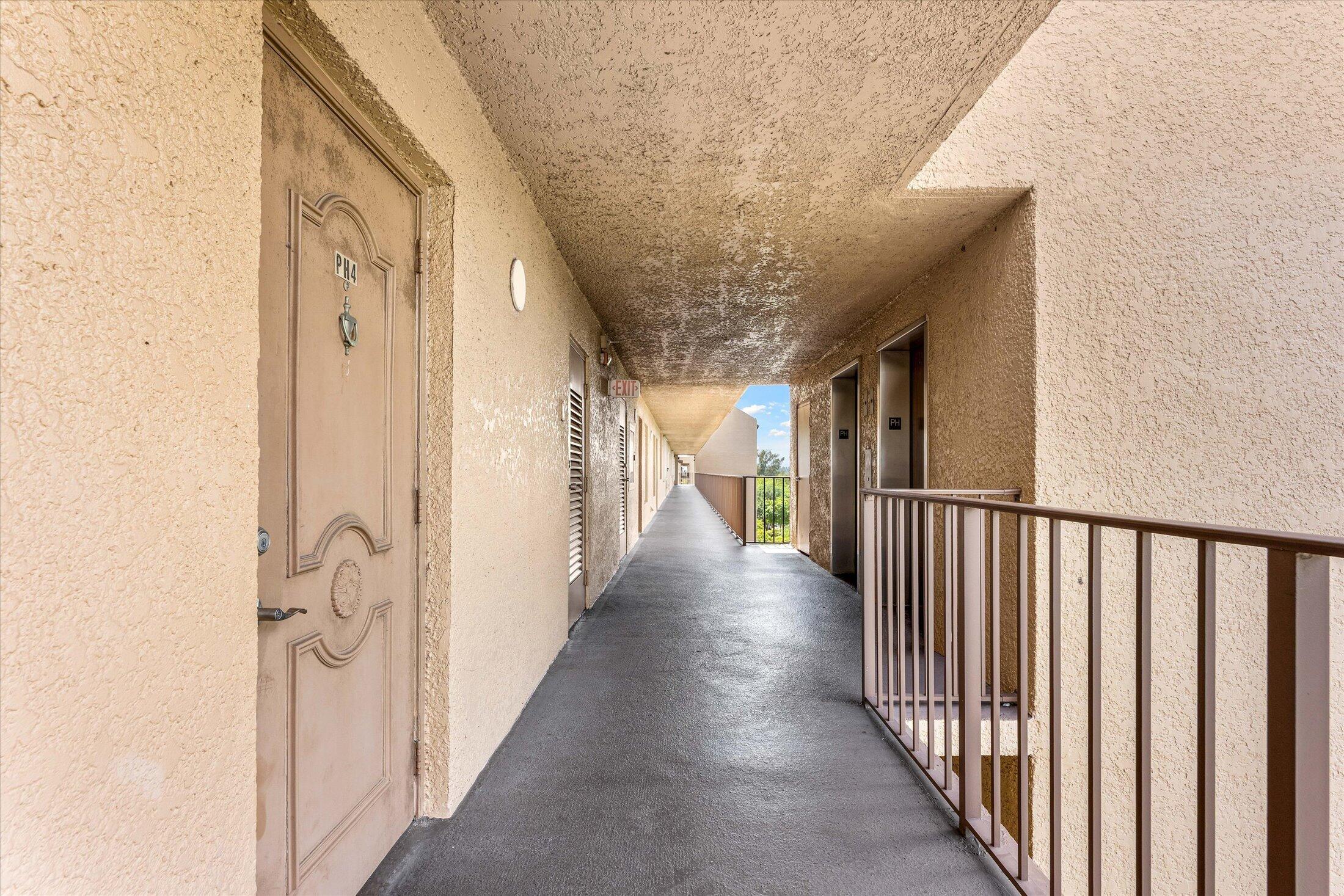 WATERS EDGE TOWERS CONDO - Residential