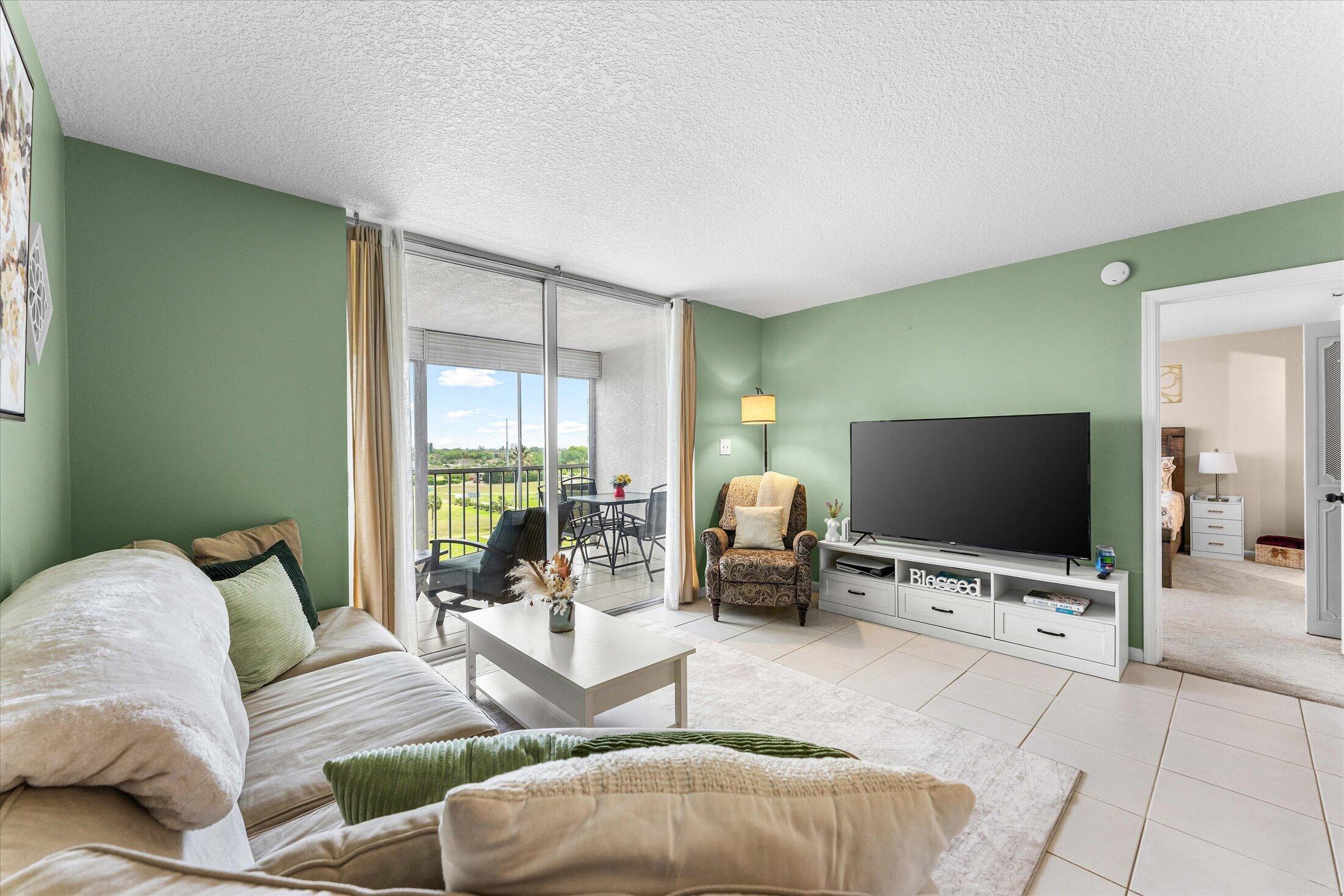 WATERS EDGE TOWERS CONDO - Residential