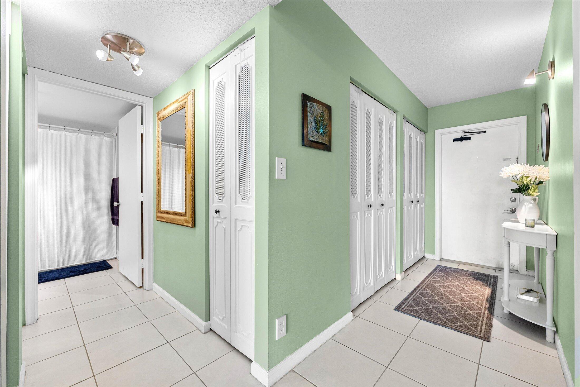 WATERS EDGE TOWERS CONDO - Residential