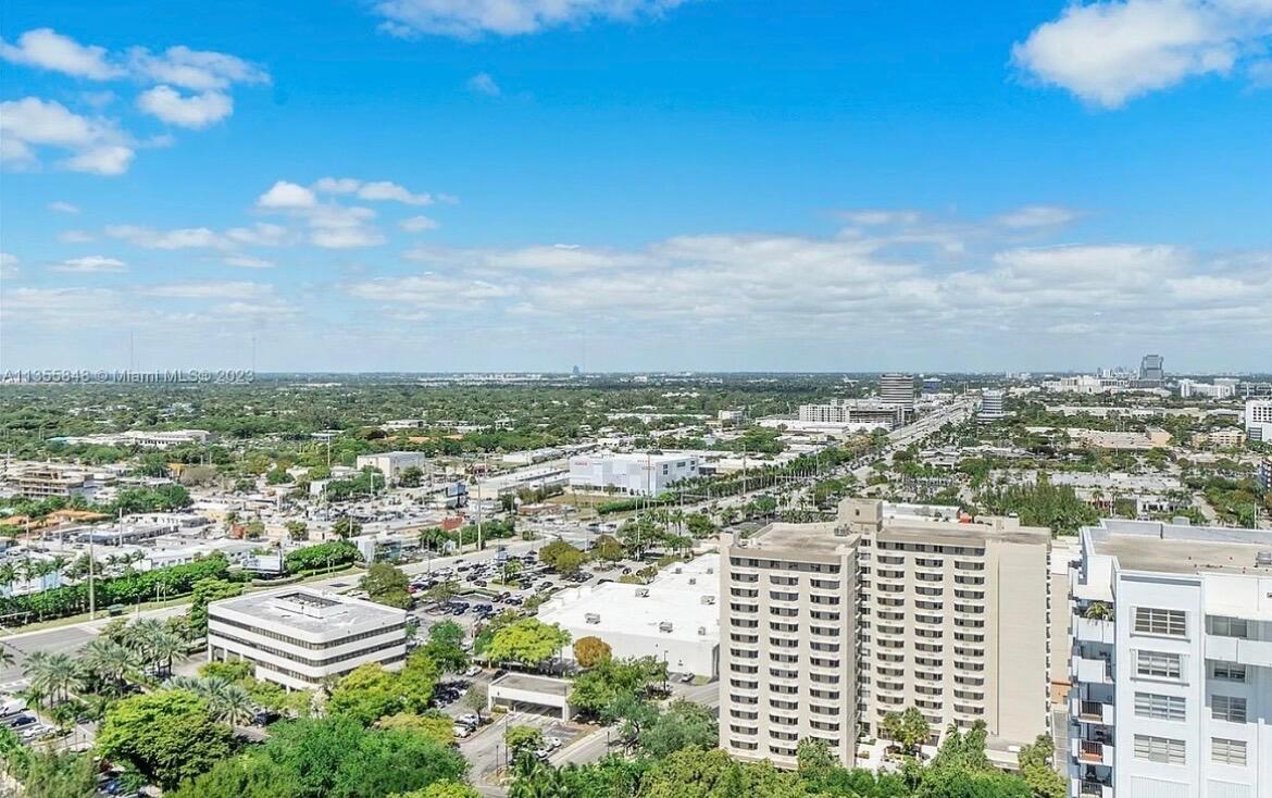 COMMODORE PLAZA CONDO - Residential Lease