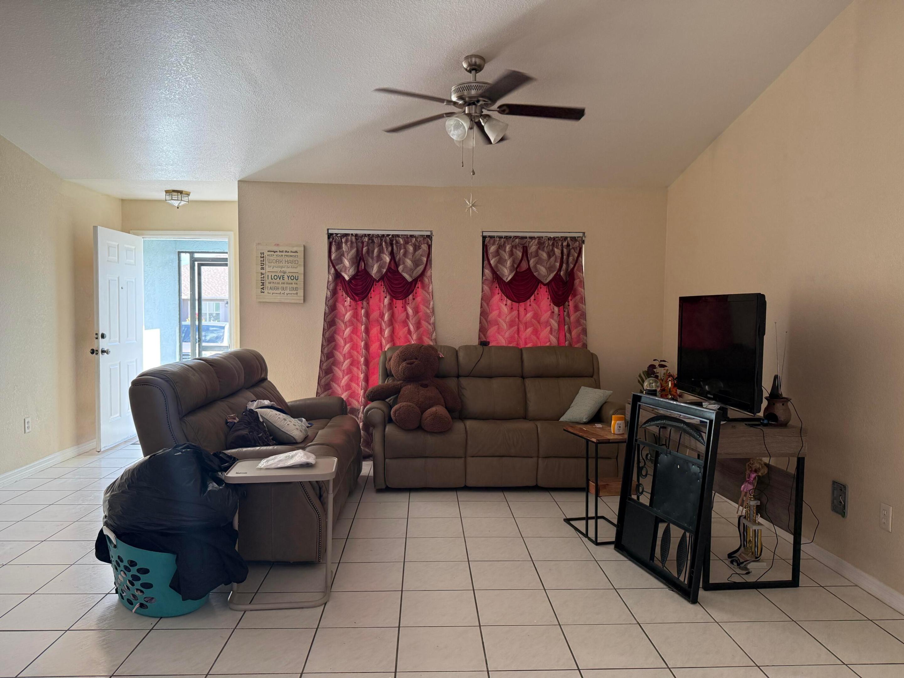 Cape Coral Unit 26 - Residential