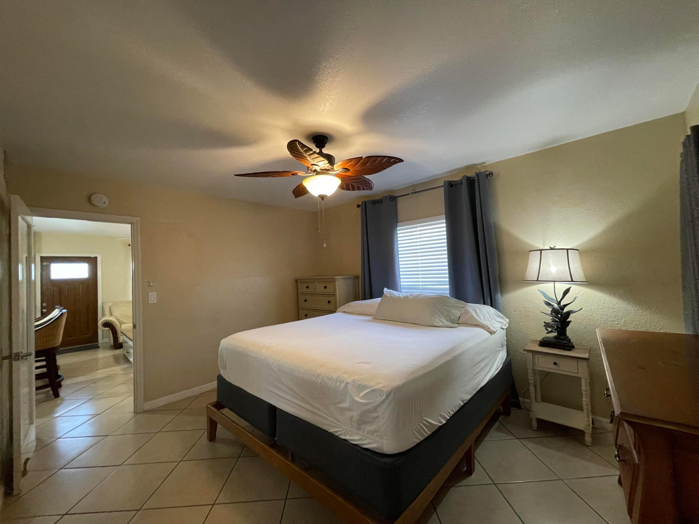 BOYNTON TOWN OF - Residential Lease