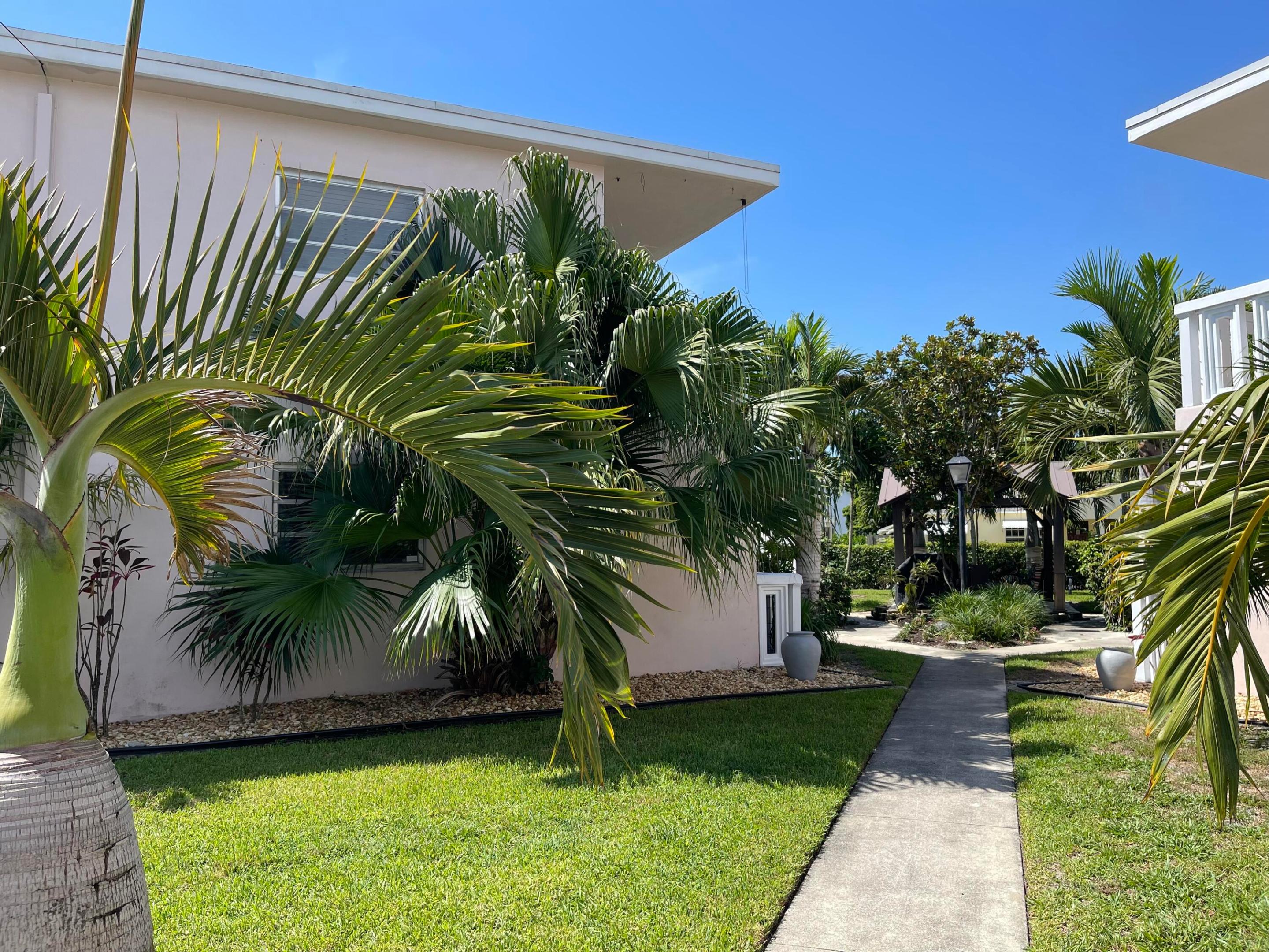 BOYNTON TOWN OF - Residential Lease
