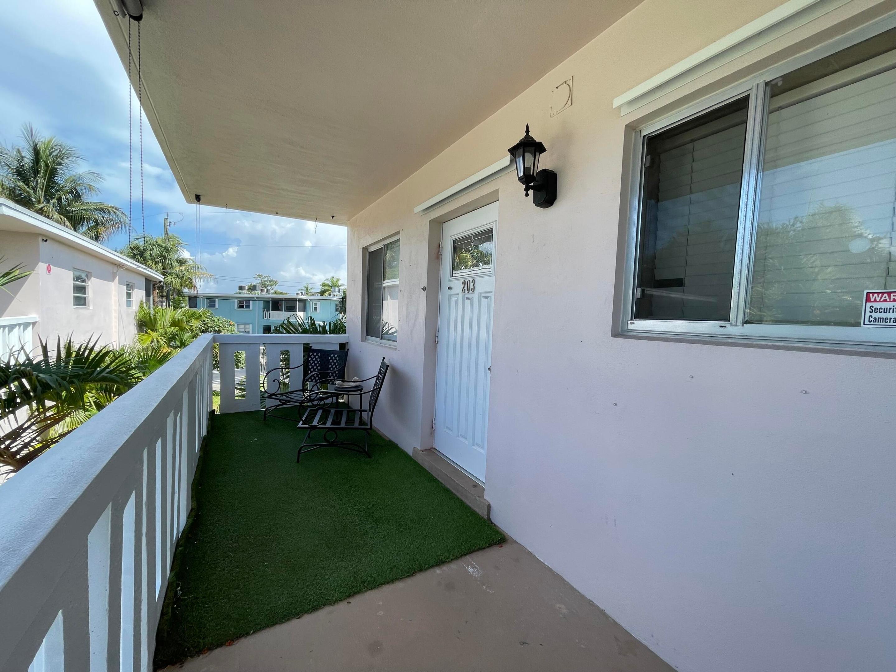 BOYNTON TOWN OF - Residential Lease
