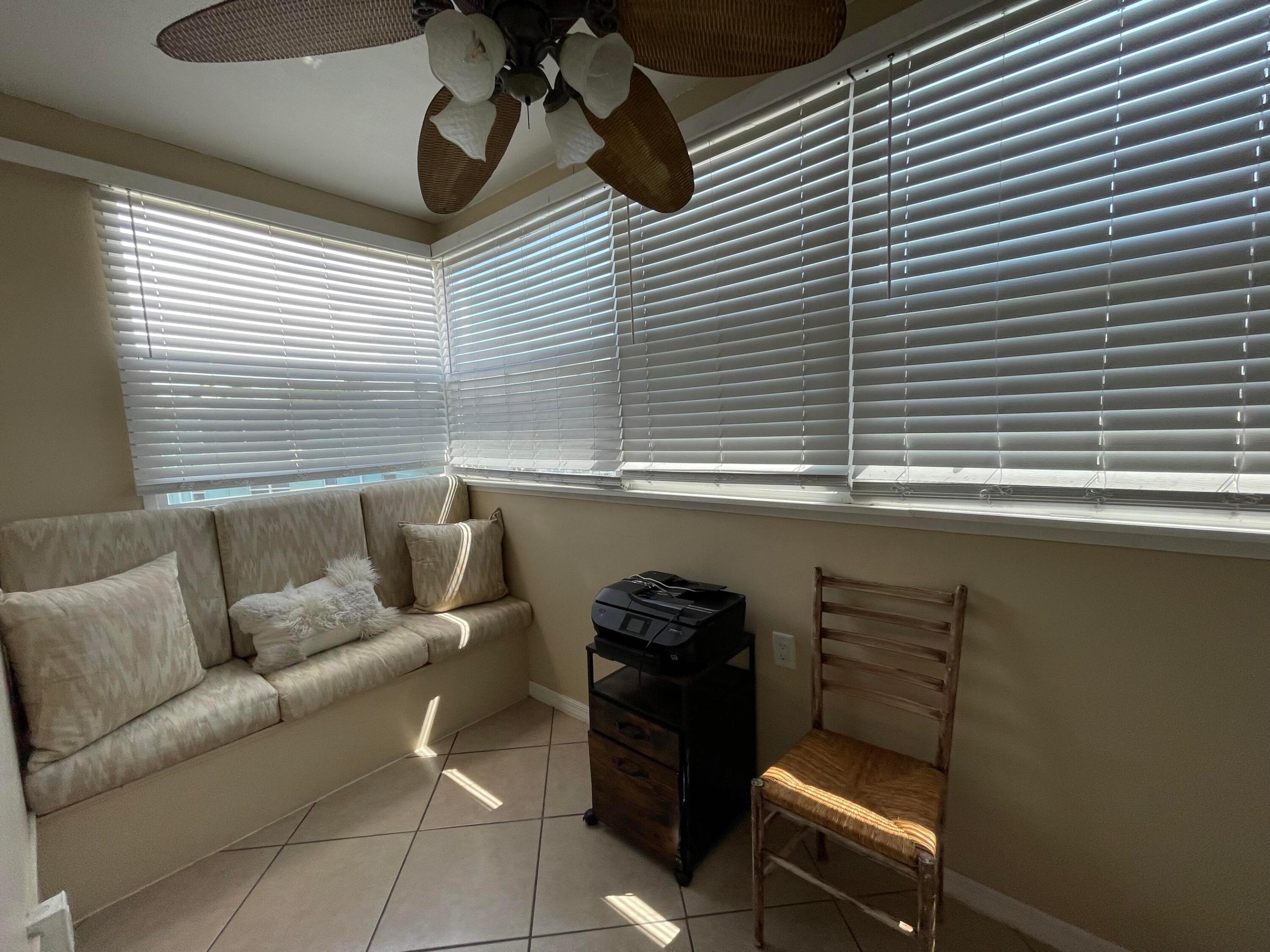BOYNTON TOWN OF - Residential Lease