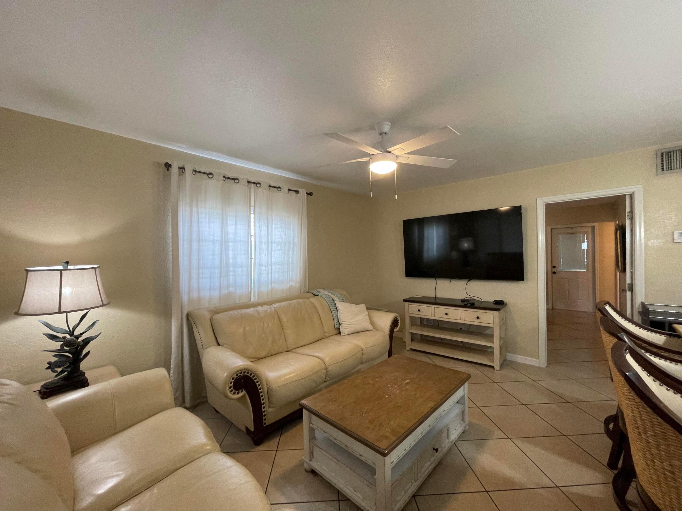BOYNTON TOWN OF - Residential Lease