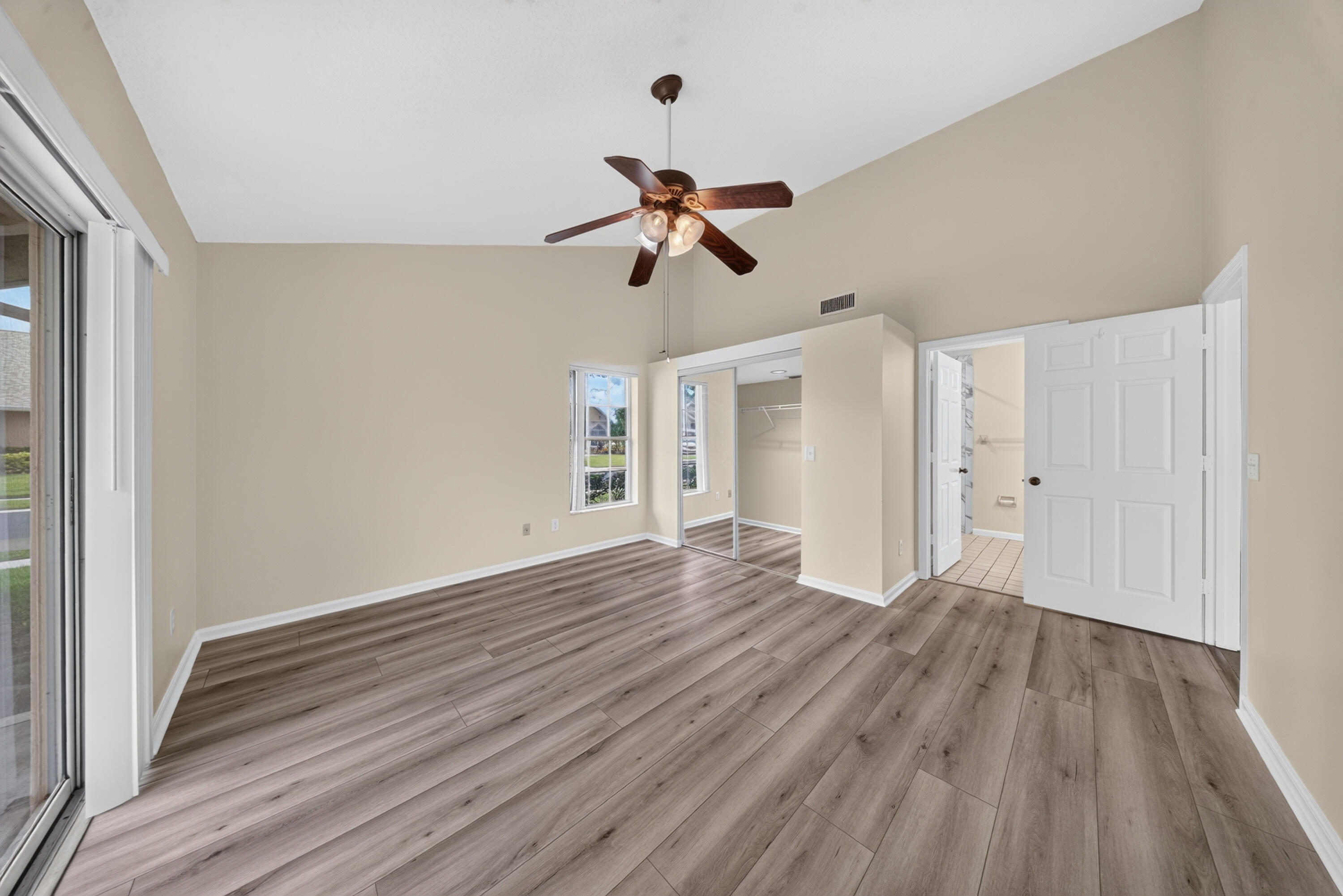 INDIAN CREEK PH 8-A - Residential Lease