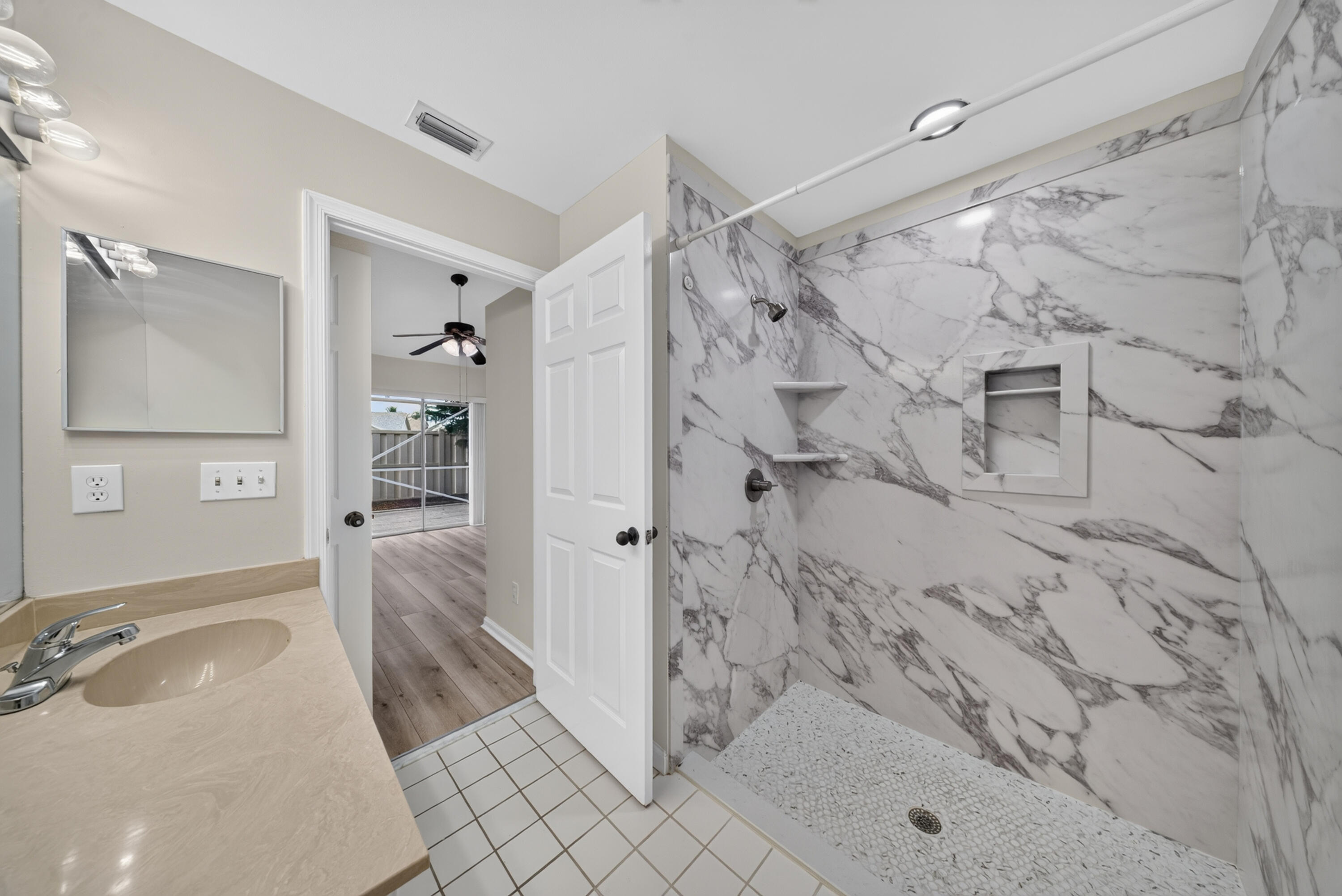 INDIAN CREEK PH 8-A - Residential Lease